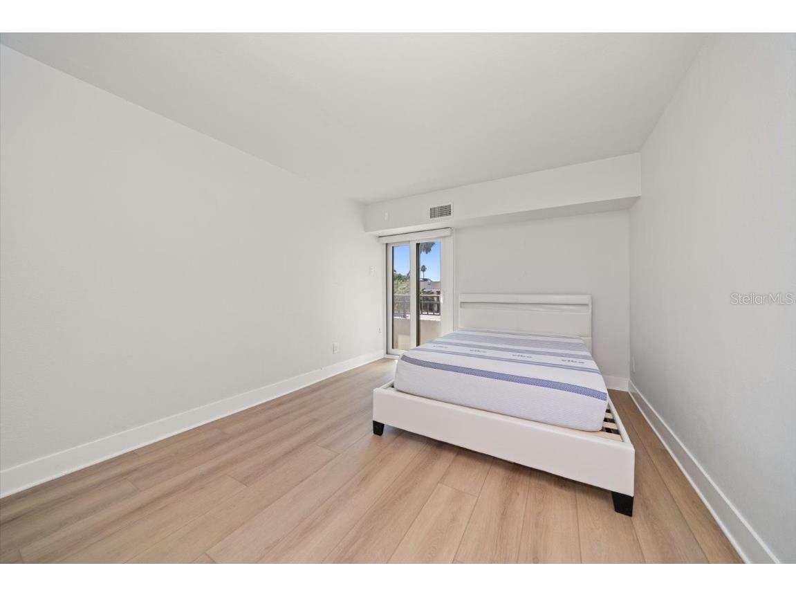 855 Bayway Boulevard #105 Clearwater FL 33767 TB8433451 image30