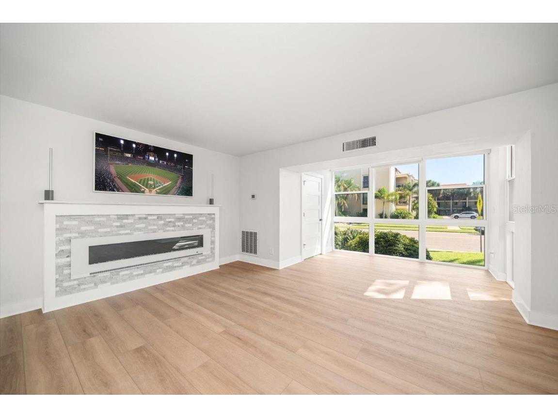 855 Bayway Boulevard #105 Clearwater FL 33767 TB8433451 image8