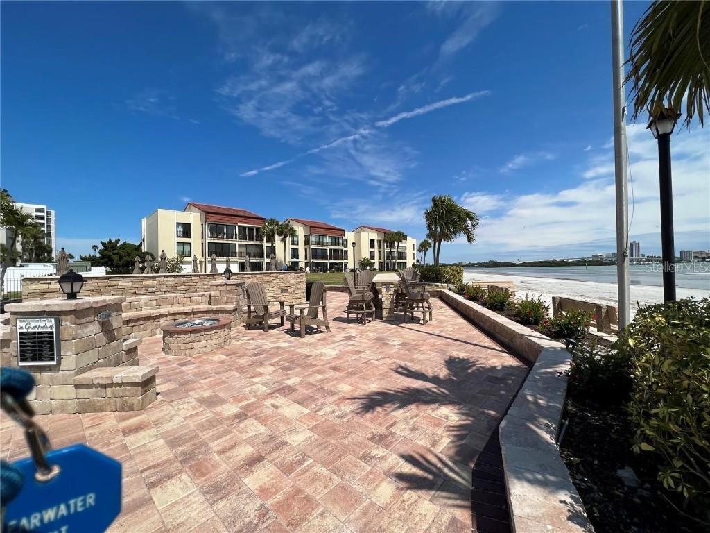 855 Bayway Boulevard #402 Clearwater Beach FL 33767 U8253587 image12