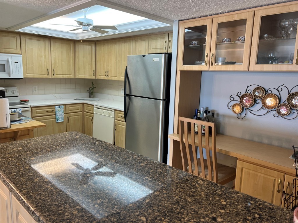 855 Bayway Boulevard #402 Clearwater Beach FL 33767 U8253587 image17