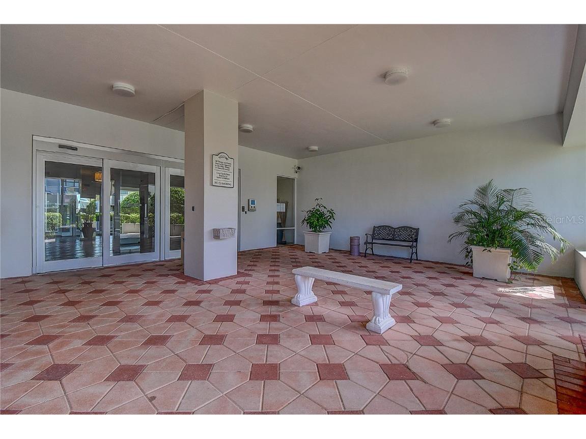 855 Bayway Boulevard #806 Clearwater Beach FL 33767 TB8420758 image16