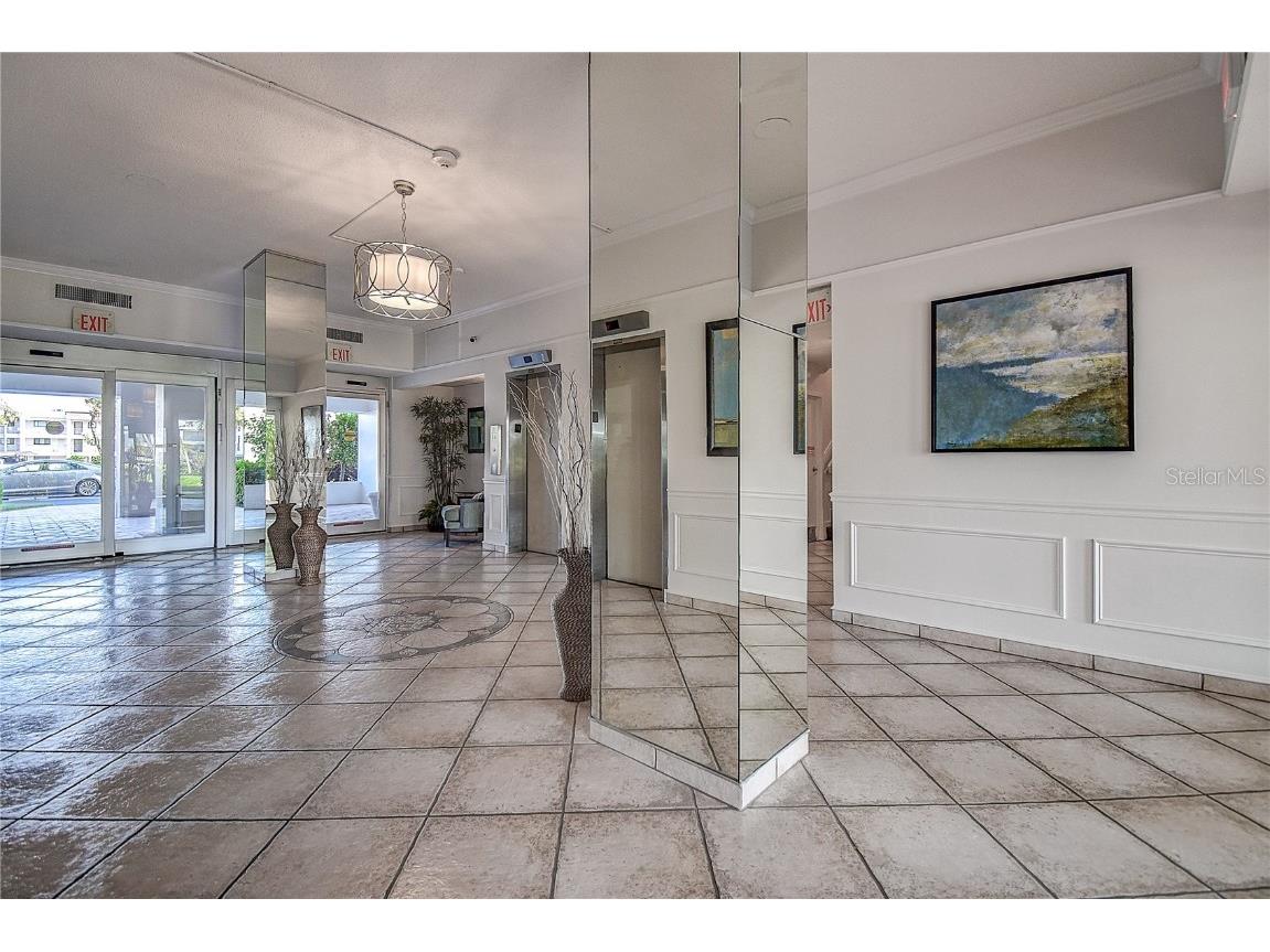 855 Bayway Boulevard #806 Clearwater Beach FL 33767 TB8420758 image20