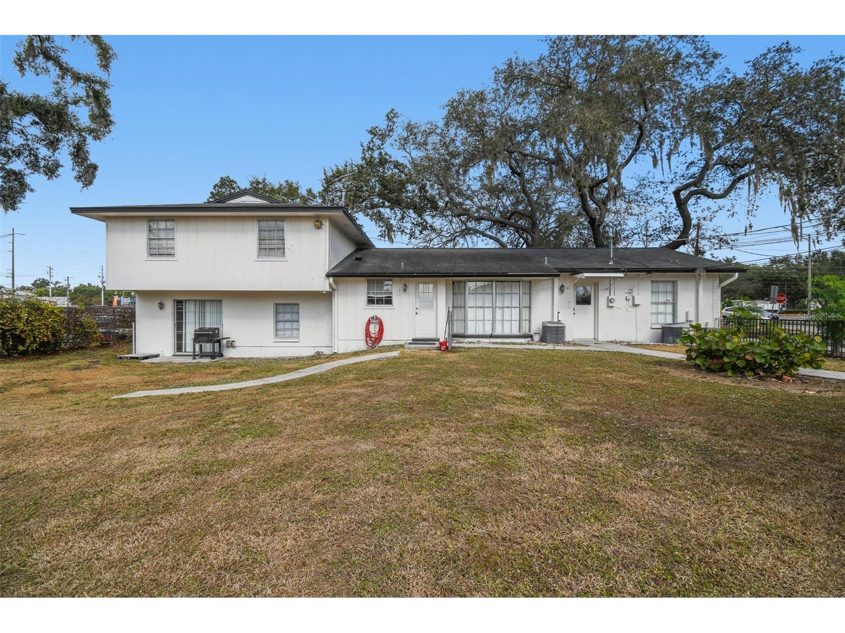 855 E Brandon Boulevard Brandon FL 33511 W7885876 image1
