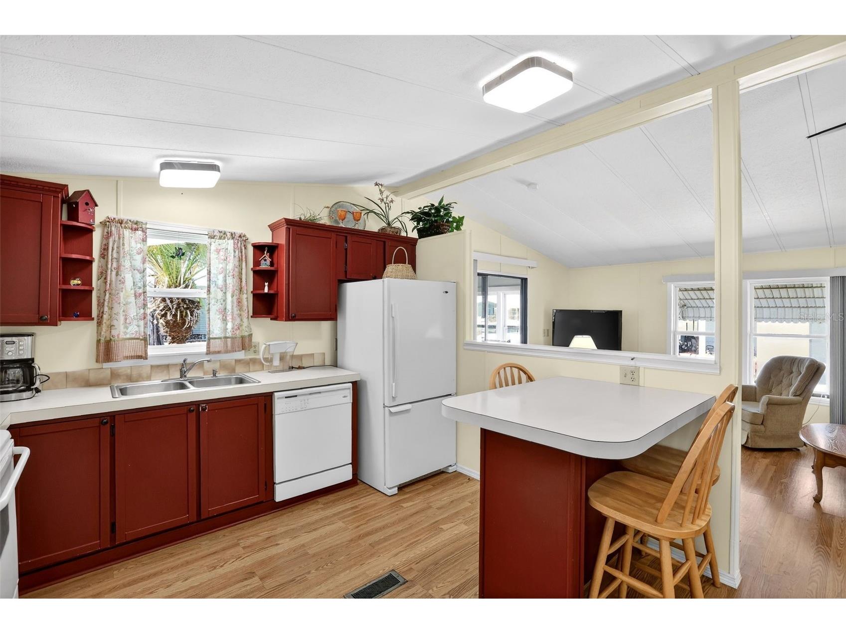 855 Iglesia Drive North Port FL 34287 TB8473148 image5