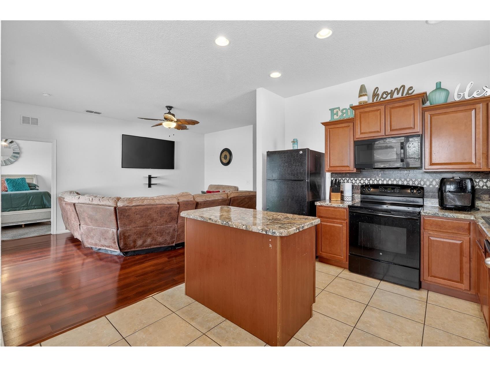 855 Krenson Woods Lane Lakeland FL 33813 L4960909 image25