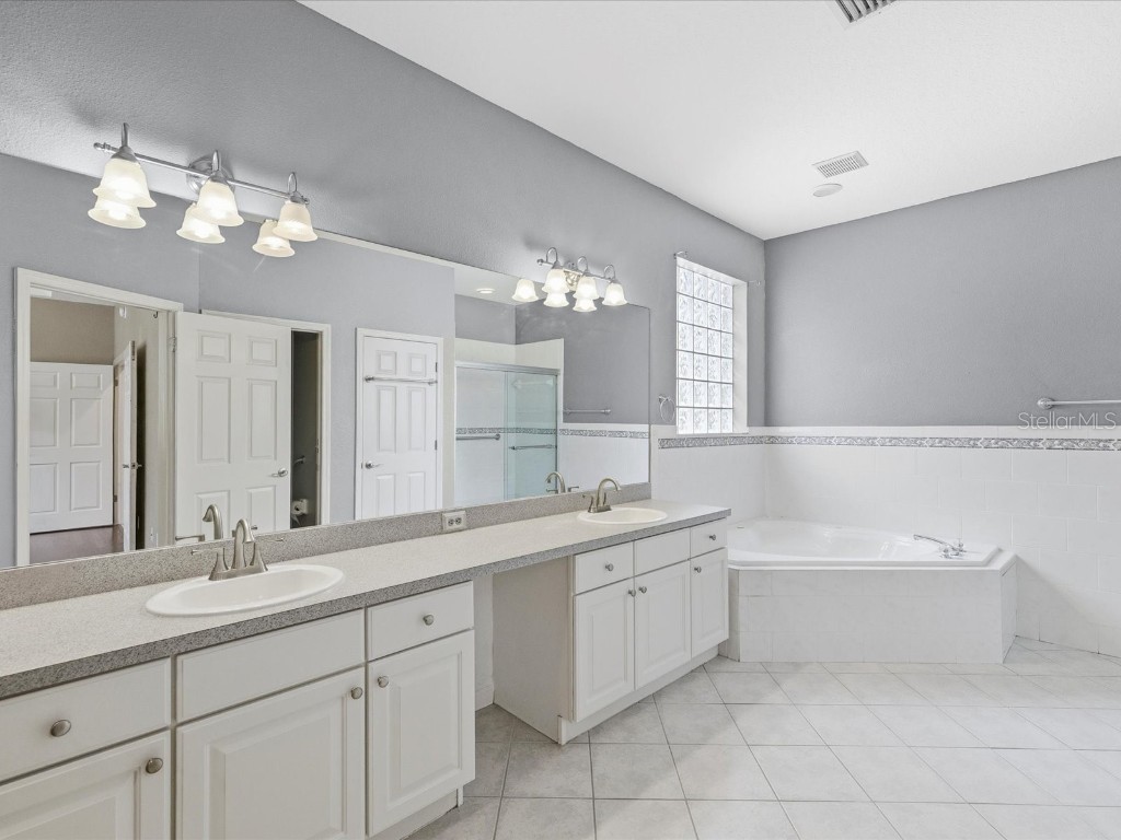 8551 Pratt Drive New Port Richey FL 34654 W7880726 image14