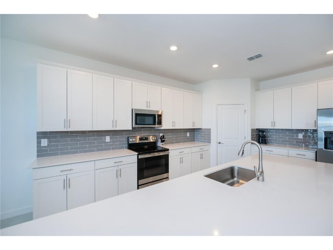 8553 Saint Kitts Circle Englewood FL 34224 D6144458 image12