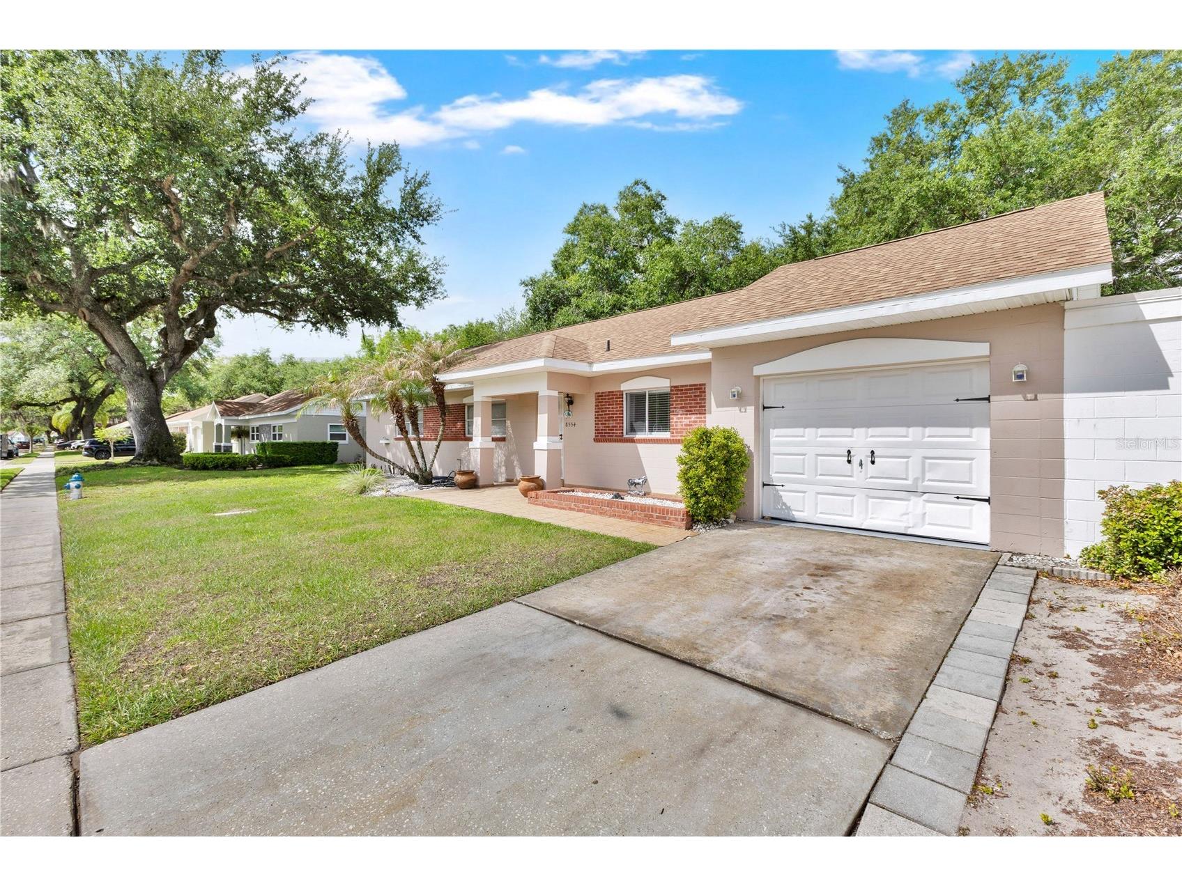 8554 Wichita Place Orlando FL 32827 O6395844 image2