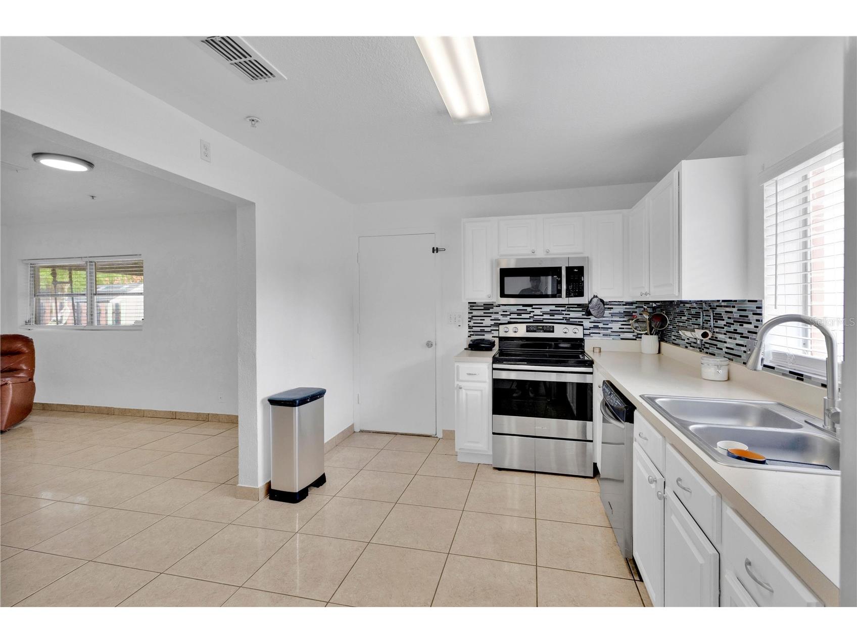 8554 Wichita Place Orlando FL 32827 O6395844 image6