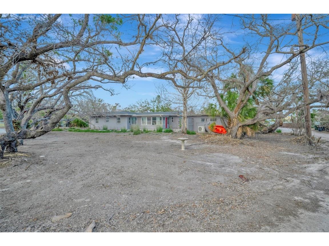 8555 Heron Lagoon Circle Sarasota FL 34242 A4646820 image32