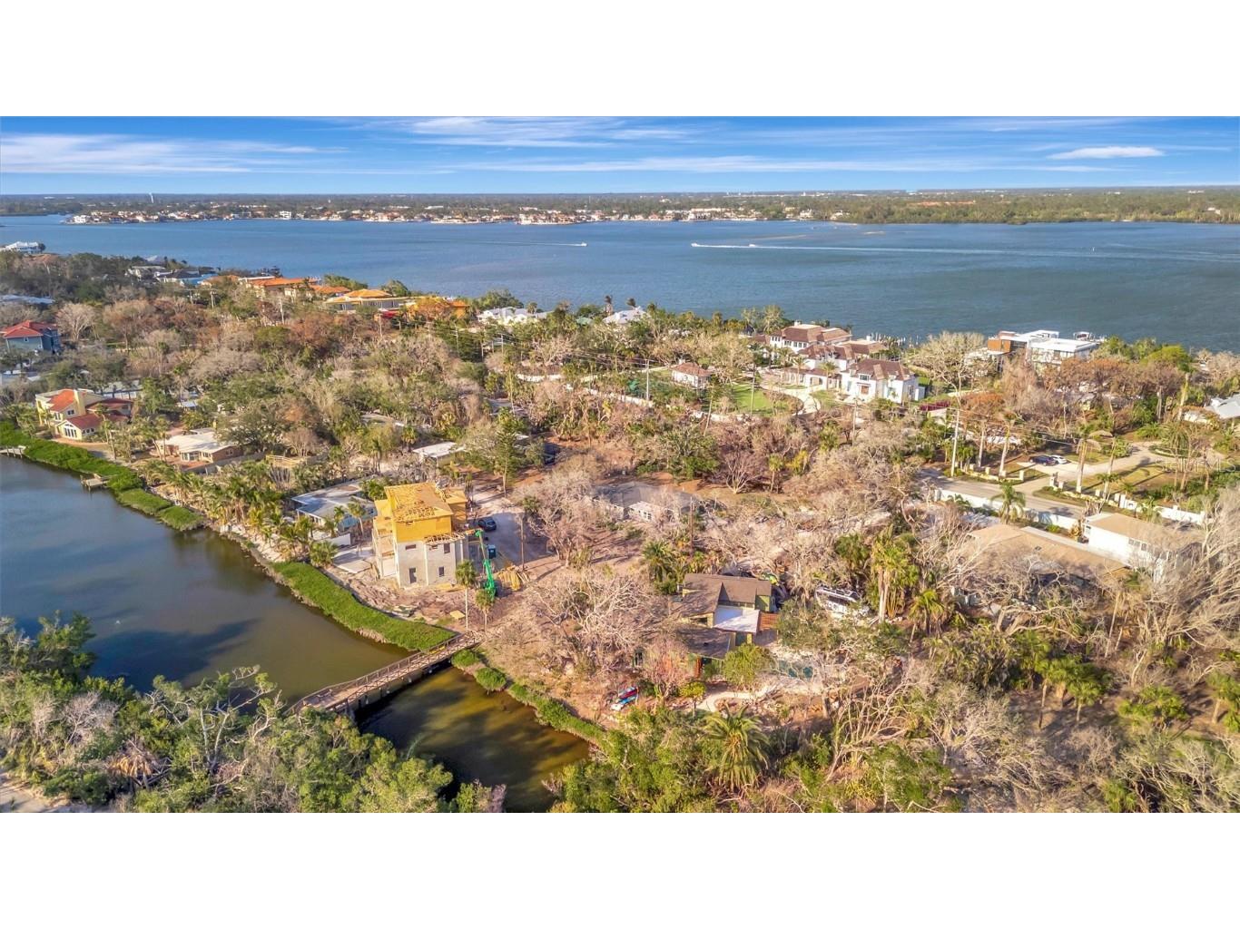 8555 Heron Lagoon Circle Sarasota FL 34242 A4646827 image13