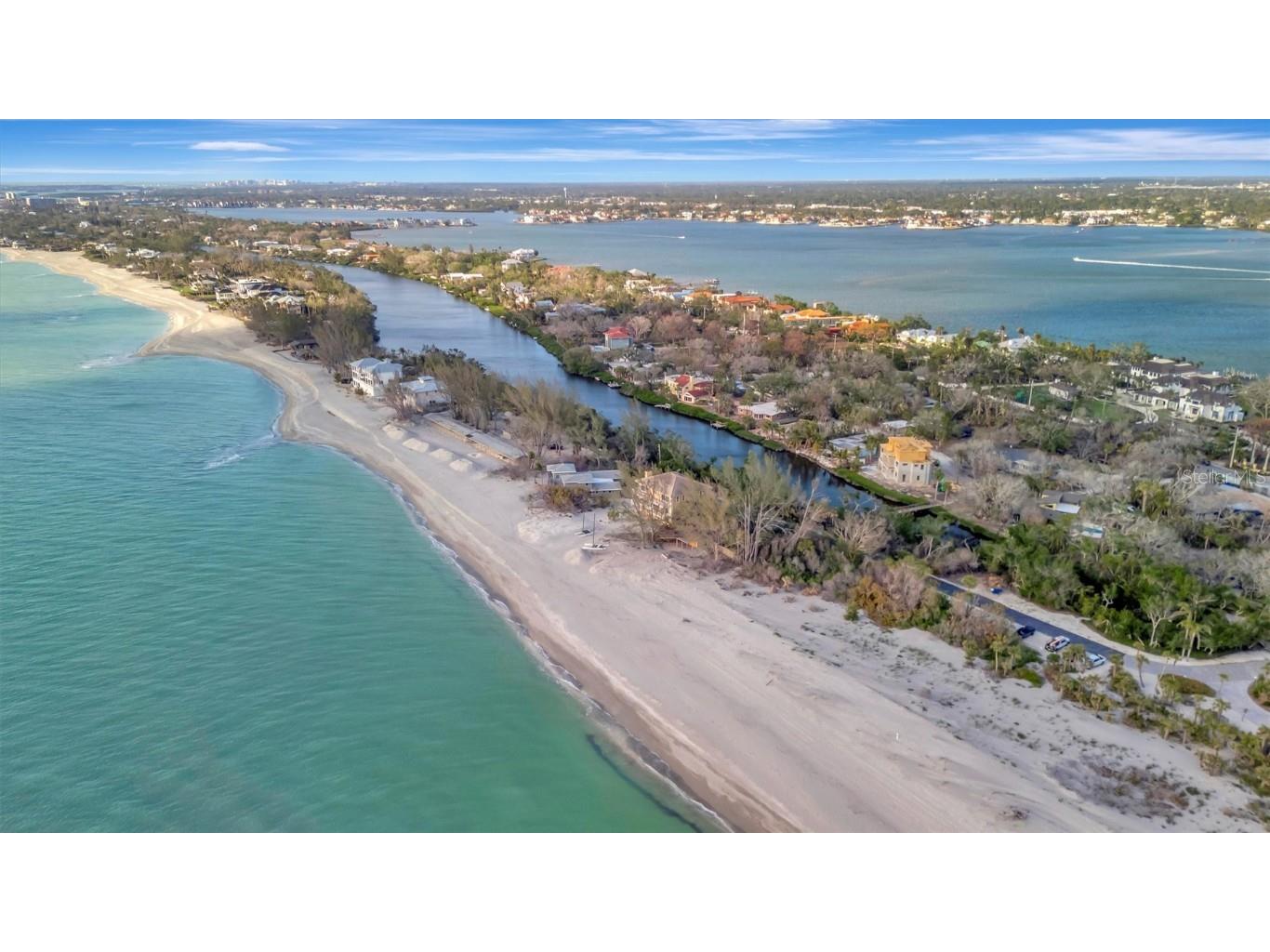 8555 Heron Lagoon Circle Sarasota FL 34242 A4646827 image18