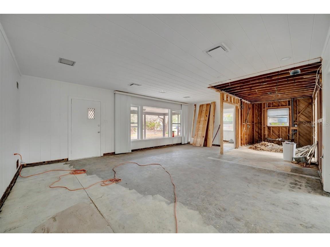 8555 Heron Lagoon Circle Sarasota FL 34242 A4646827 image24