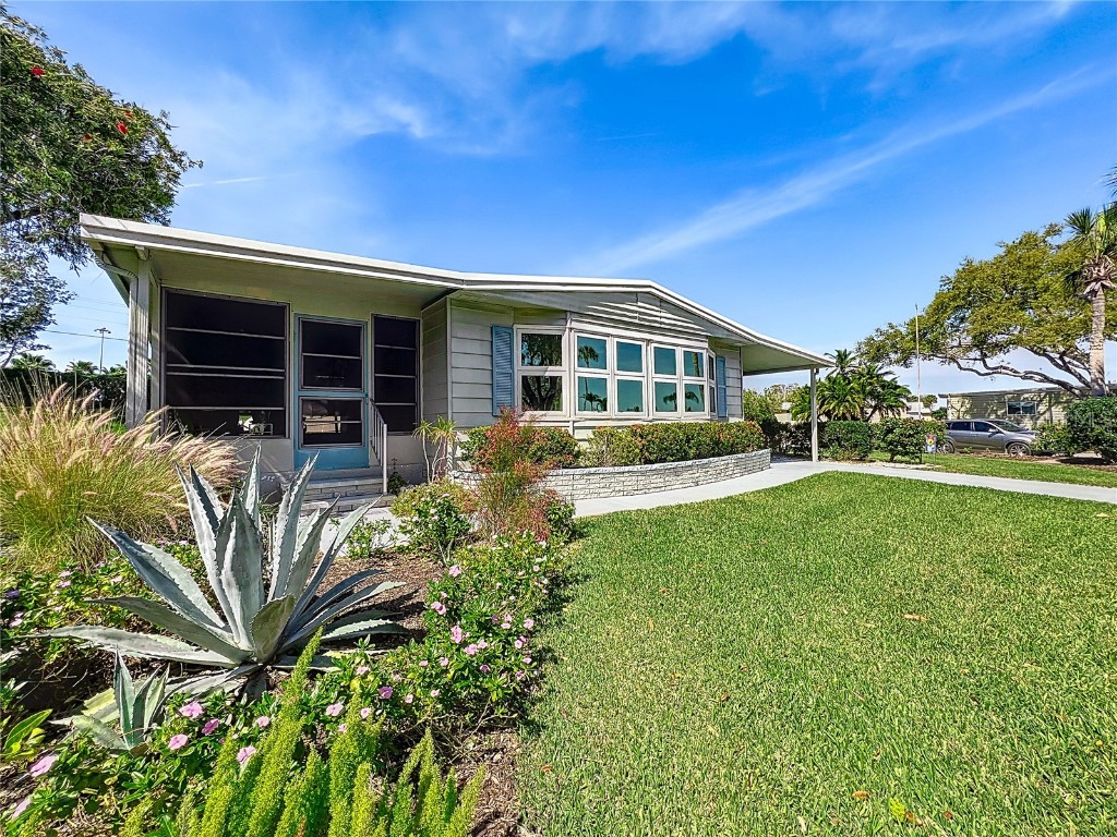 8556 Imperial Circle Palmetto FL 34221 A4600965 image1