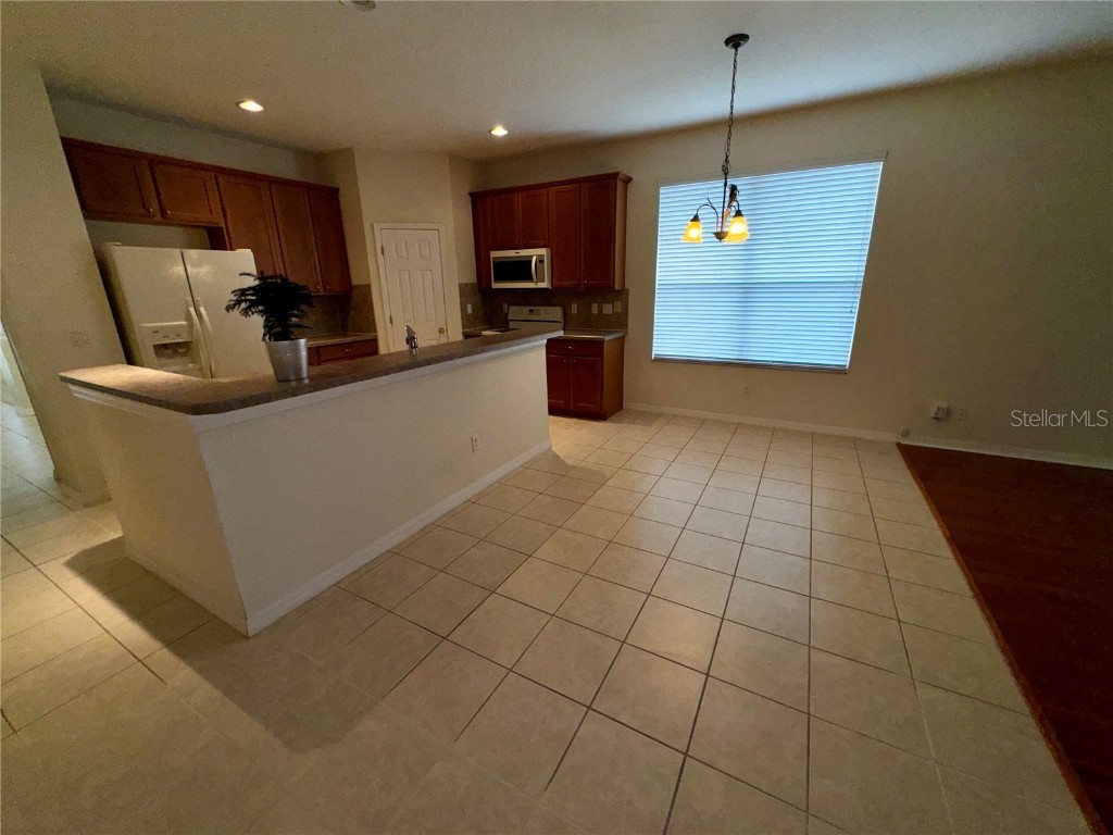 8556 Lake Windham Avenue Orlando FL 32829 O6371679 image8