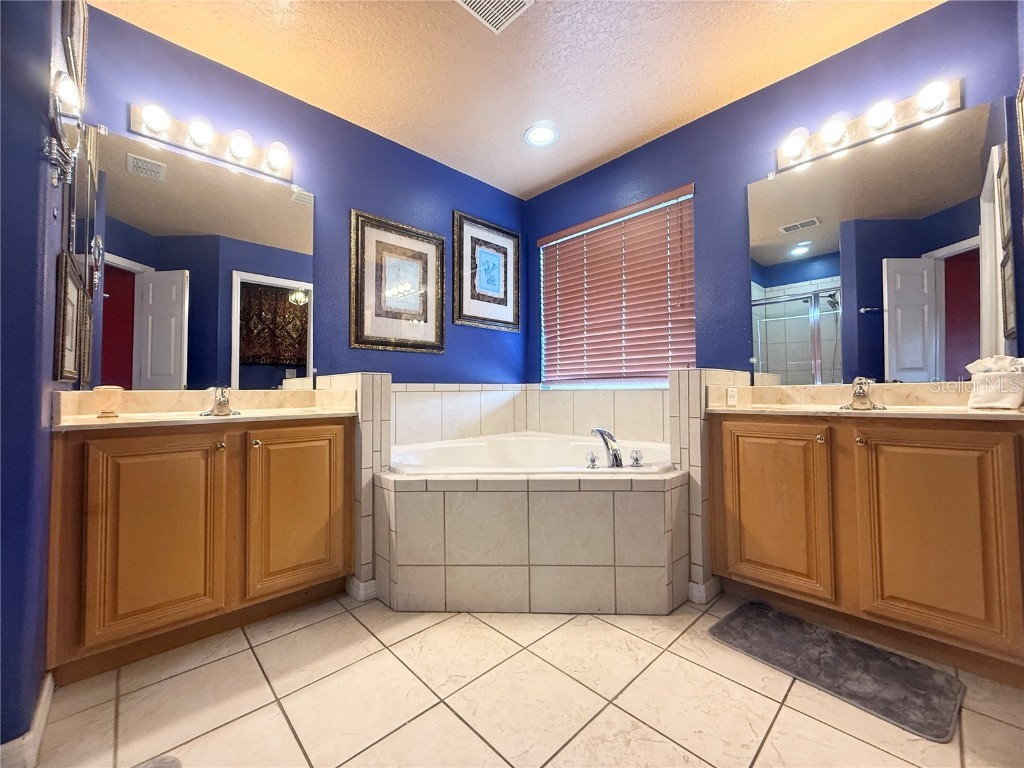 8557 La Isla Drive Kissimmee FL 34747 S5117947 image41