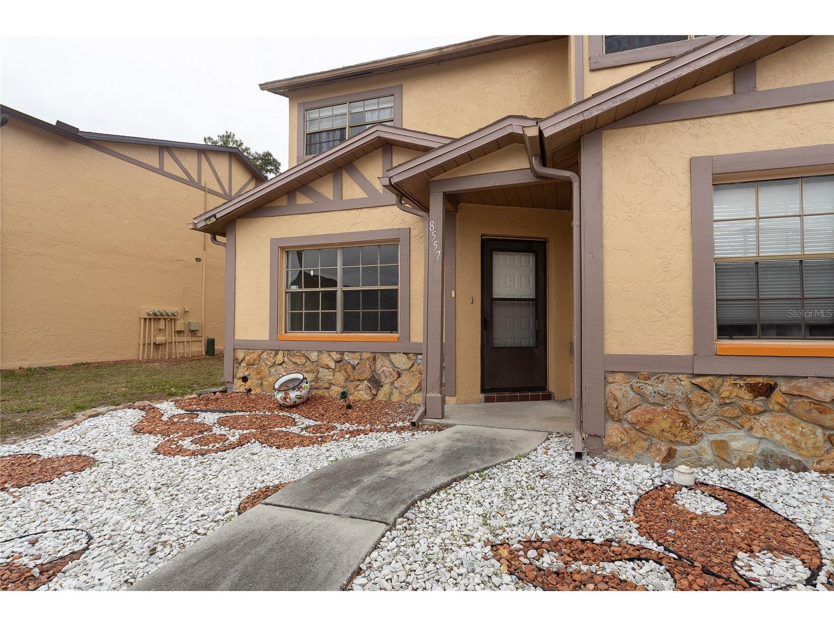 8557 Pilgrim Court New Port Richey FL 34653 TB8460340 image1