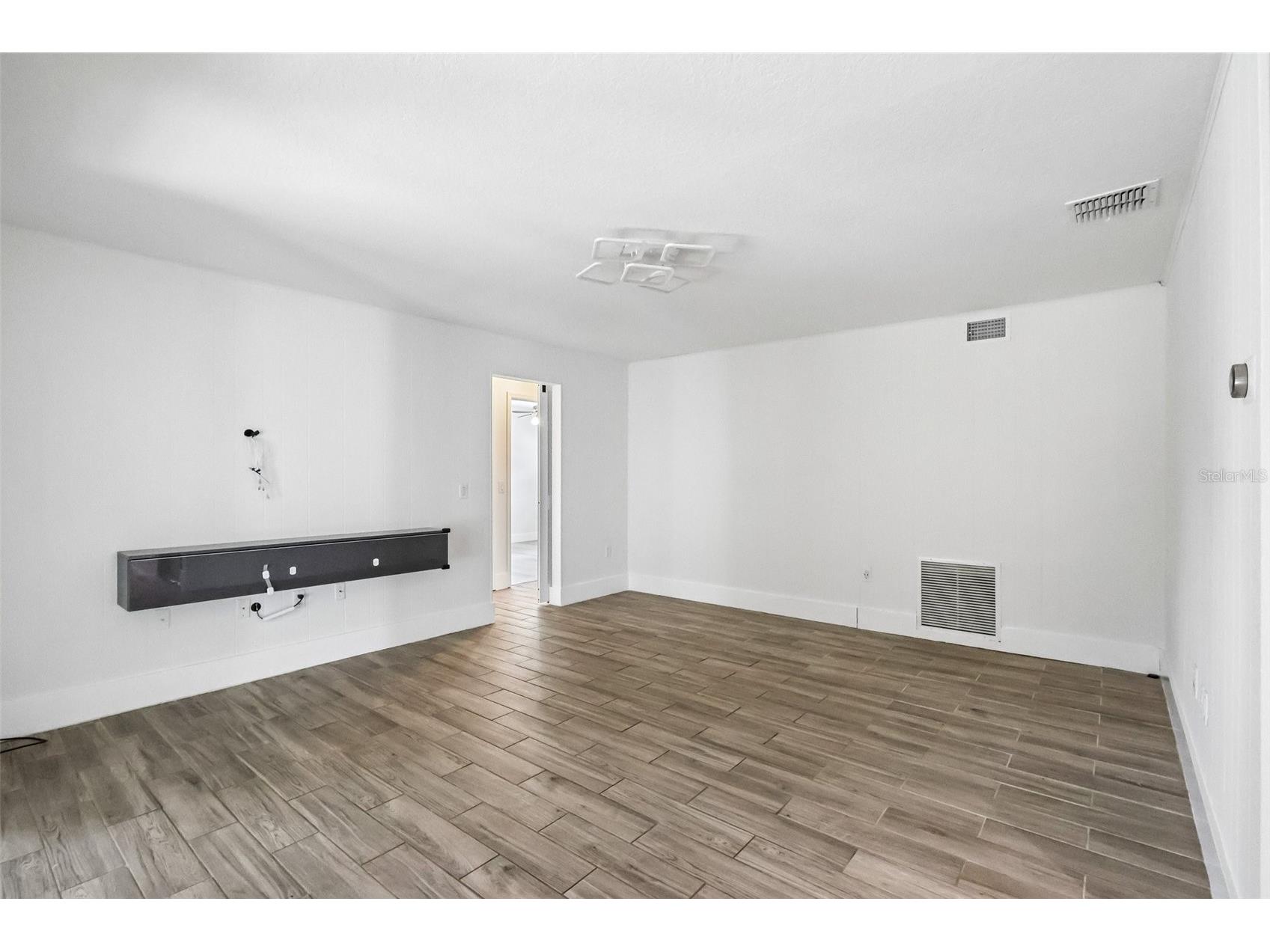 8558 Cedar Cove Drive Orlando FL 32819 O6403180 image19