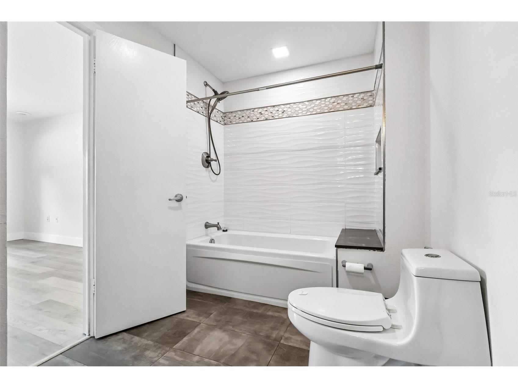 8558 Cedar Cove Drive Orlando FL 32819 O6403180 image24