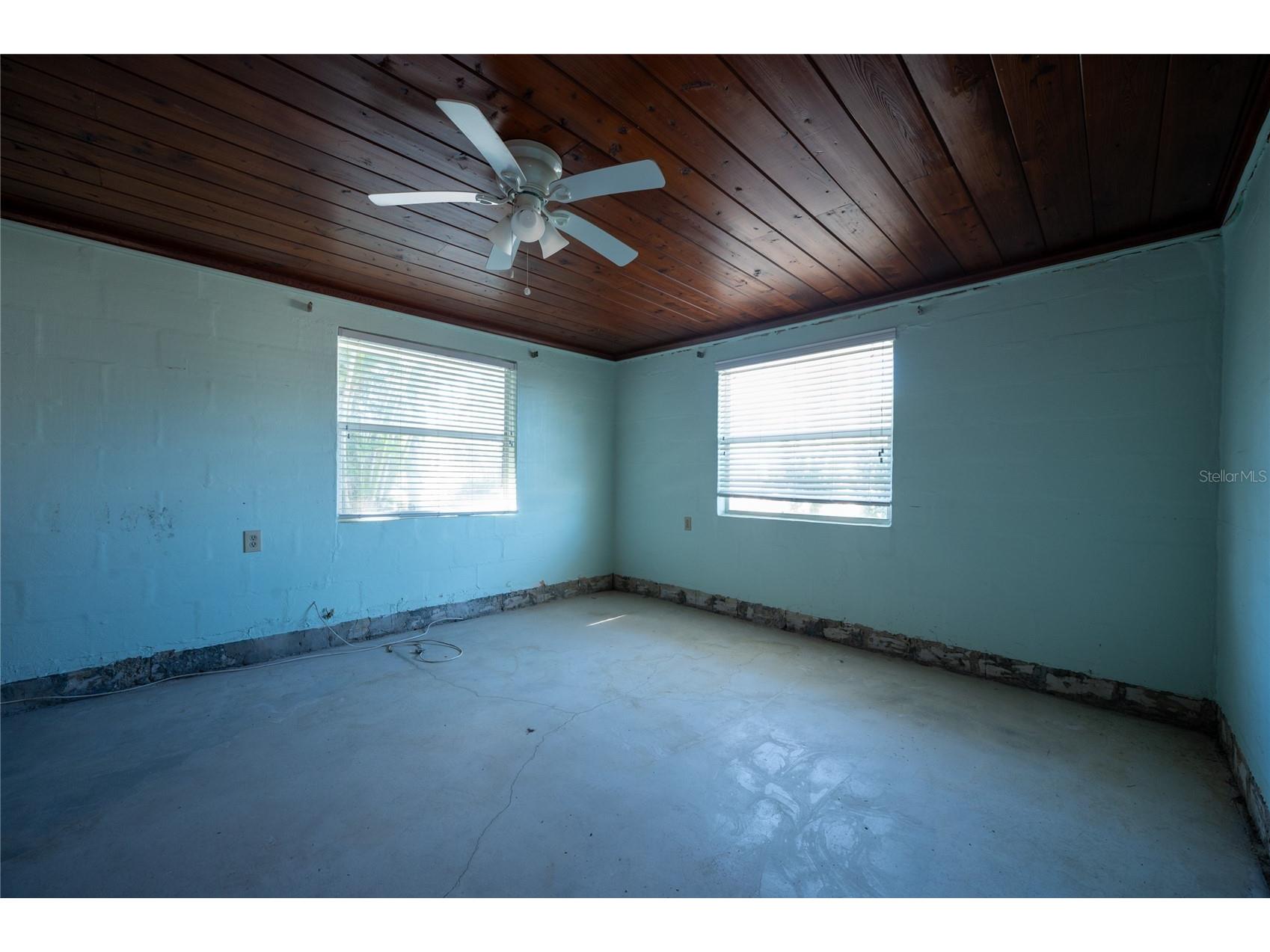 856 North Shore Drive Anna Maria FL 34216 A4677411 image15