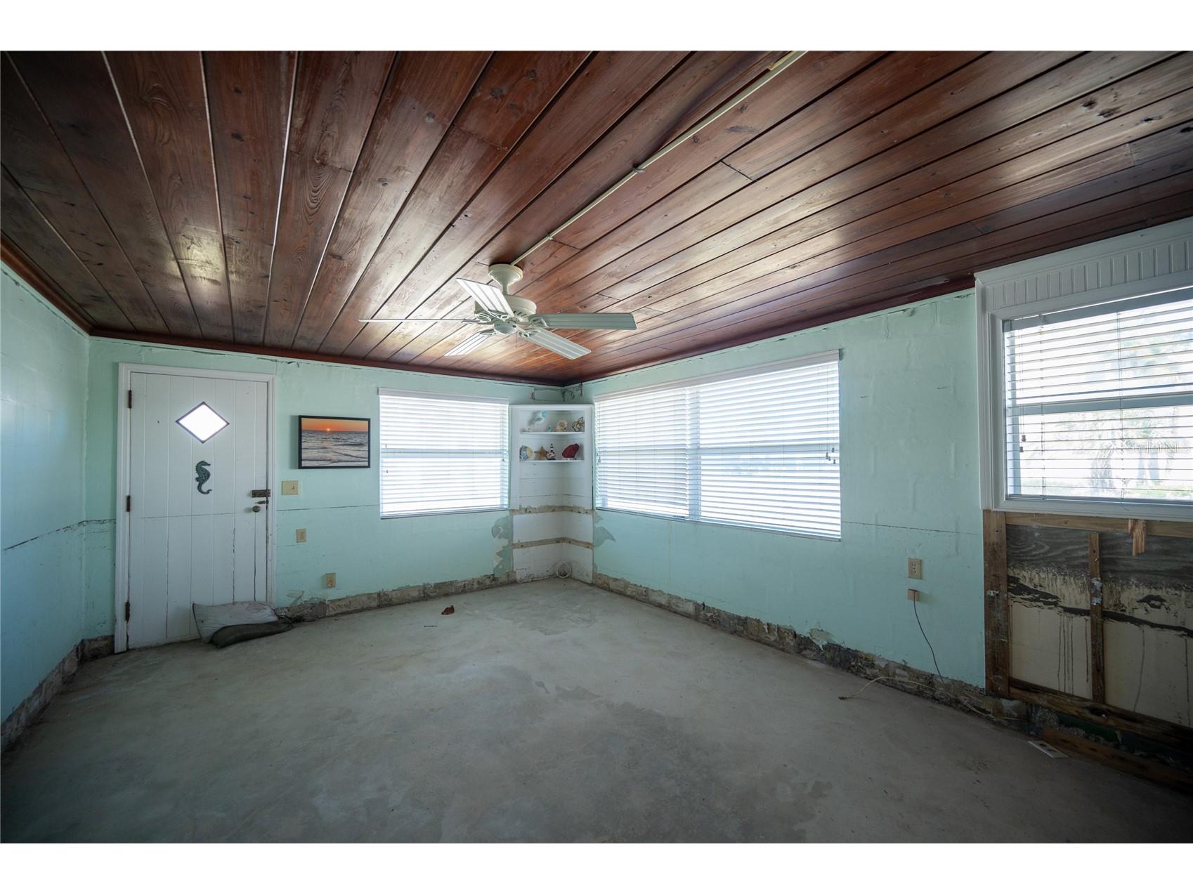 856 North Shore Drive Anna Maria FL 34216 A4677411 image6