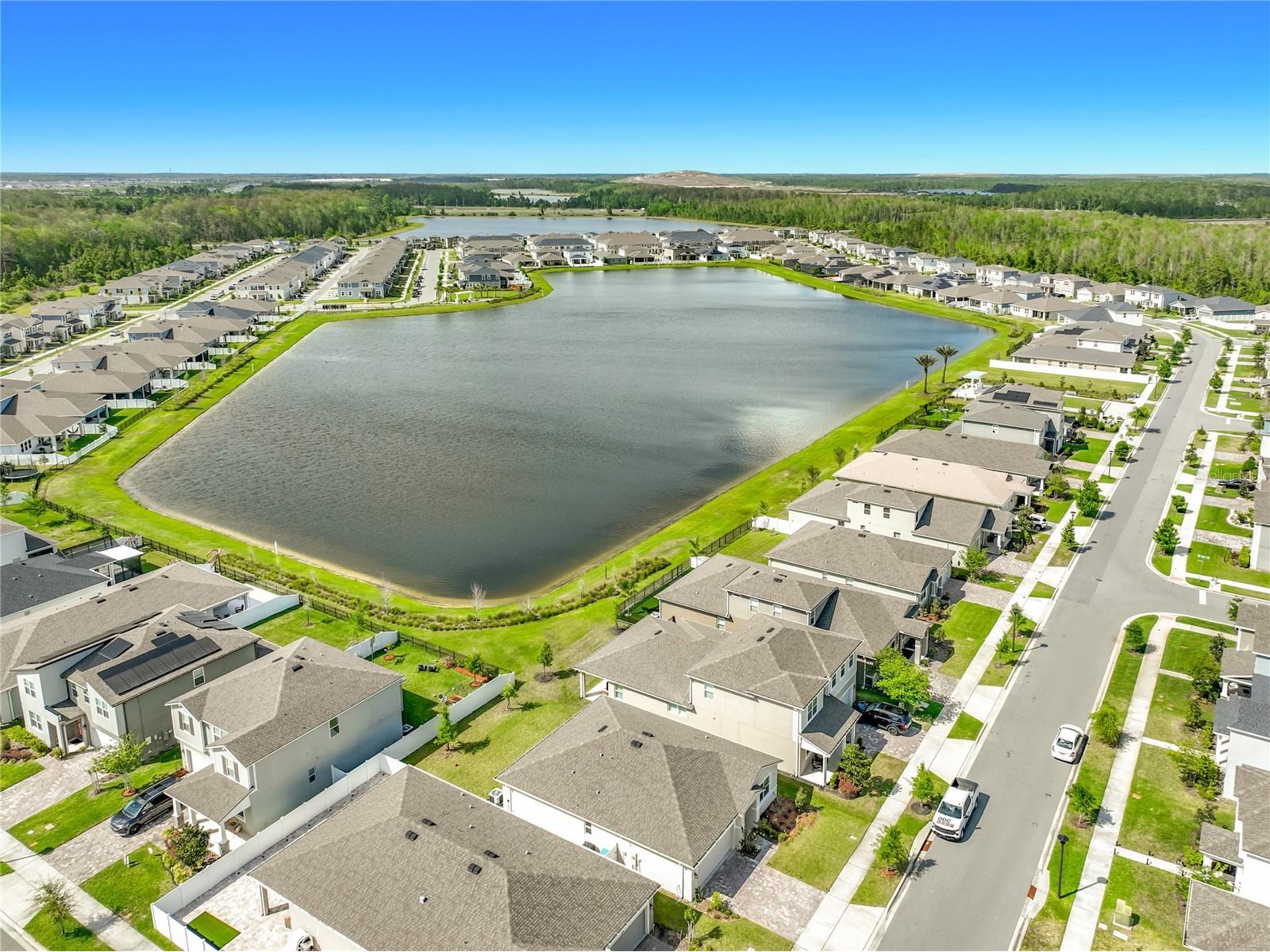 8560 Compass Point Avenue Orlando FL 32832 O6397604 image47