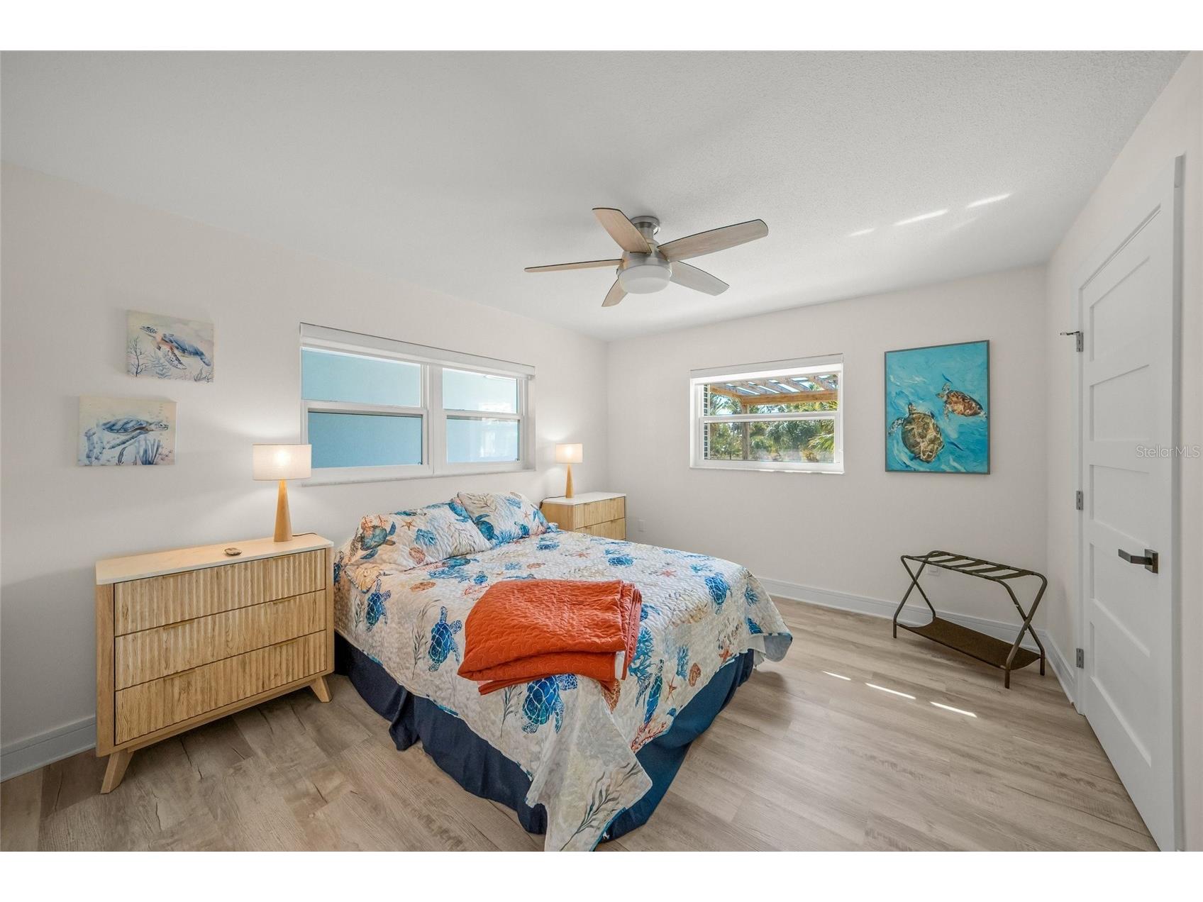 8560 Heron Lagoon Circle Sarasota FL 34242 A4682353 image22