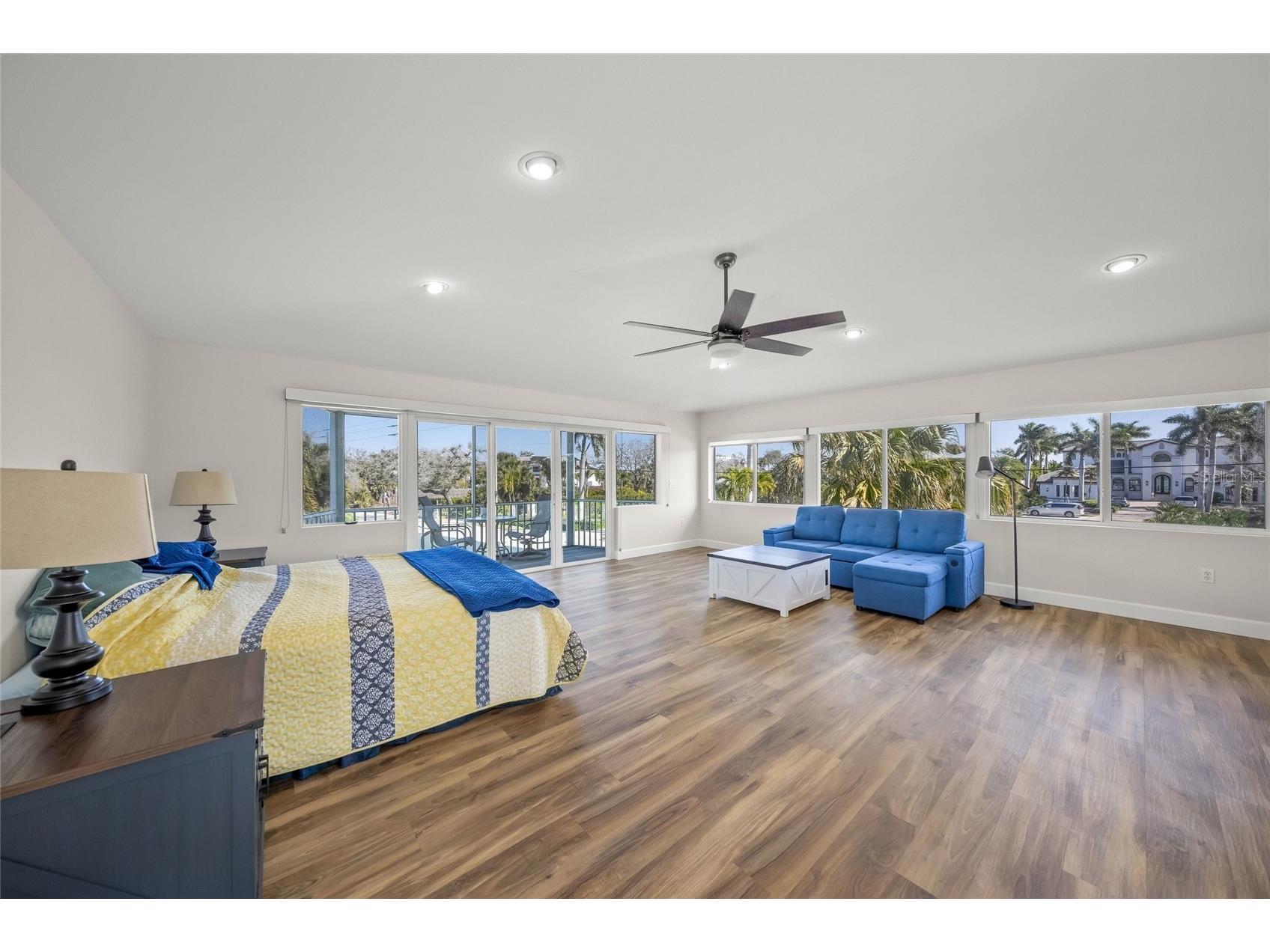 8560 Heron Lagoon Circle Sarasota FL 34242 A4682353 image28