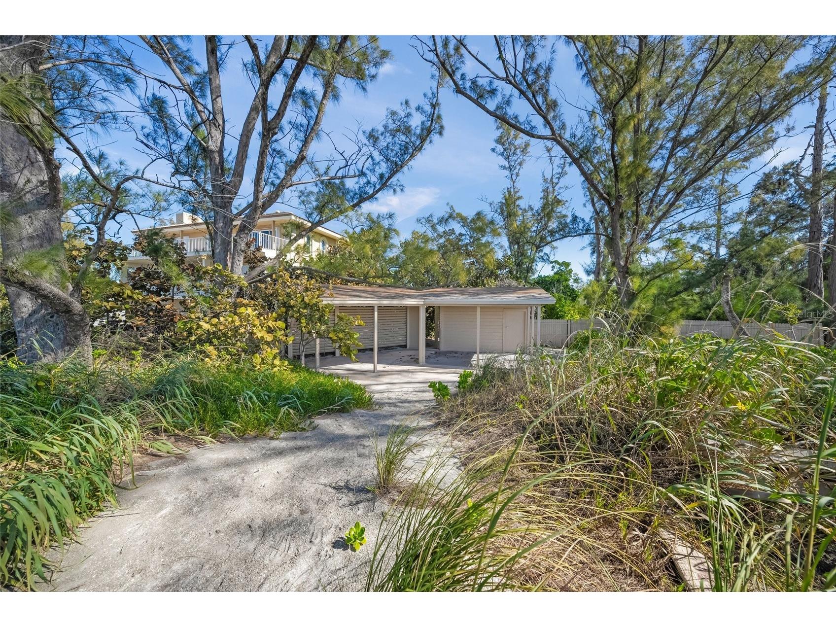 8560 Heron Lagoon Circle Sarasota FL 34242 A4682353 image46