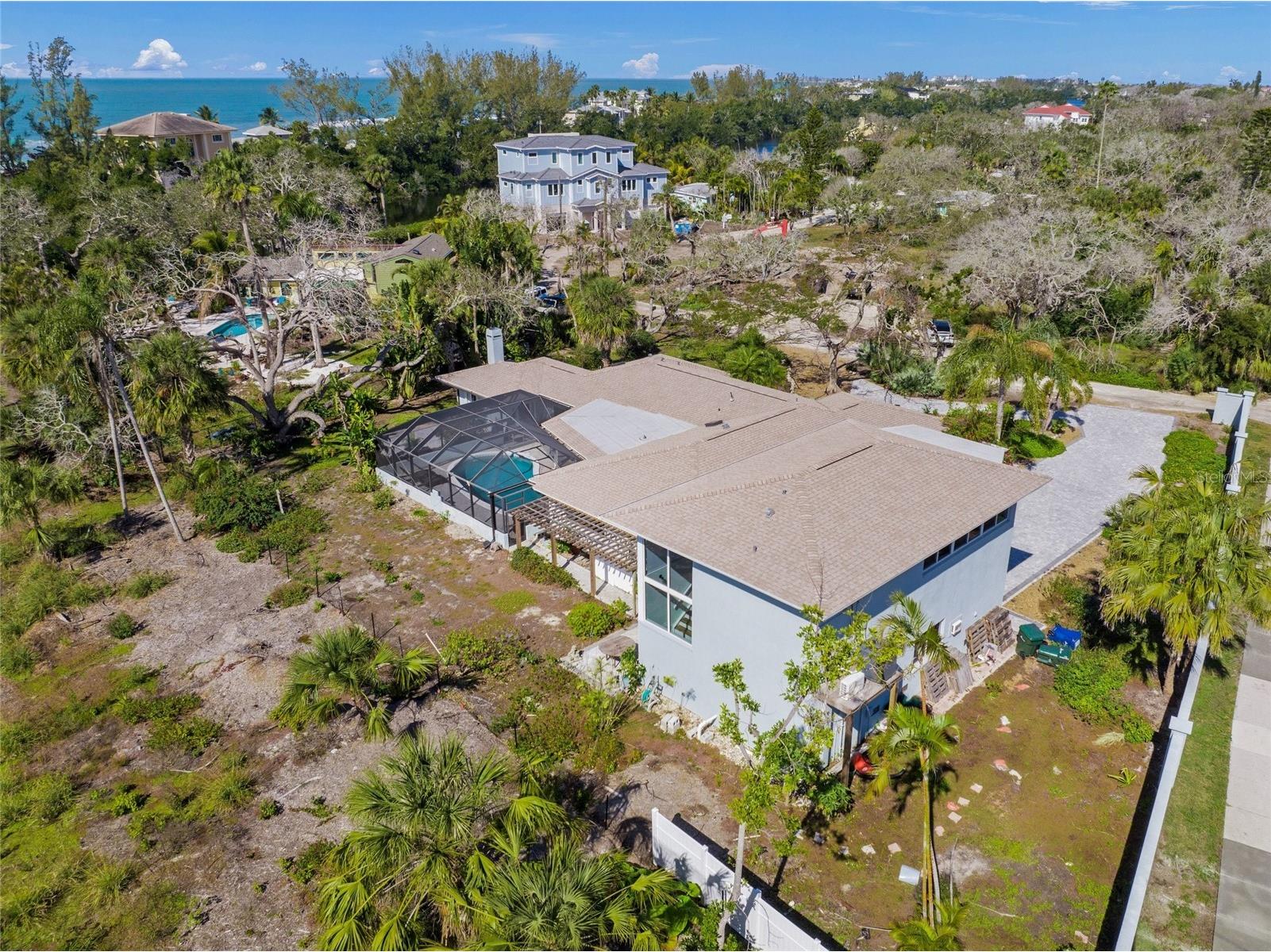 8560 Heron Lagoon Circle Sarasota FL 34242 A4682353 image53