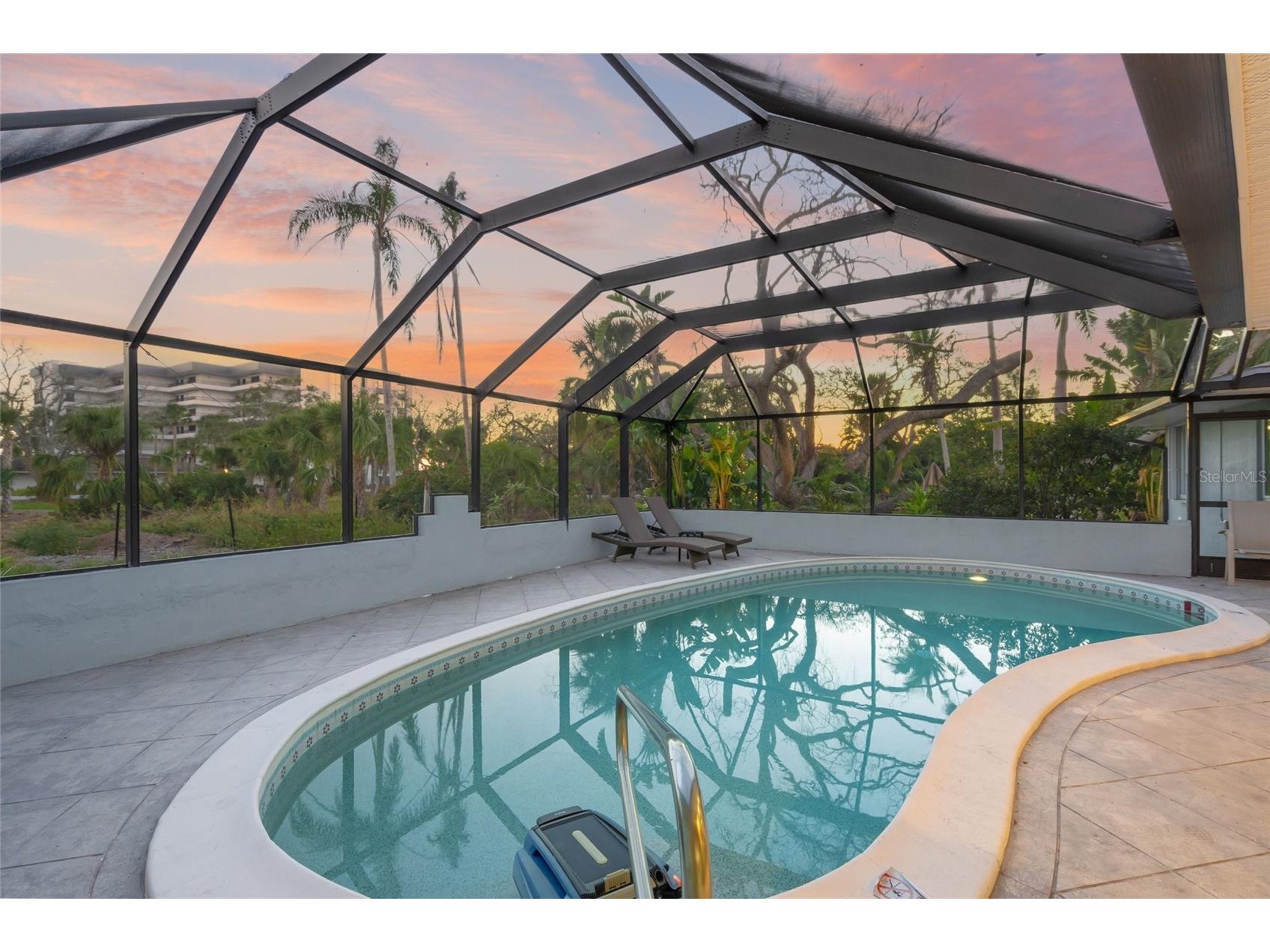 8560 Heron Lagoon Circle Sarasota FL 34242 A4682353 image60