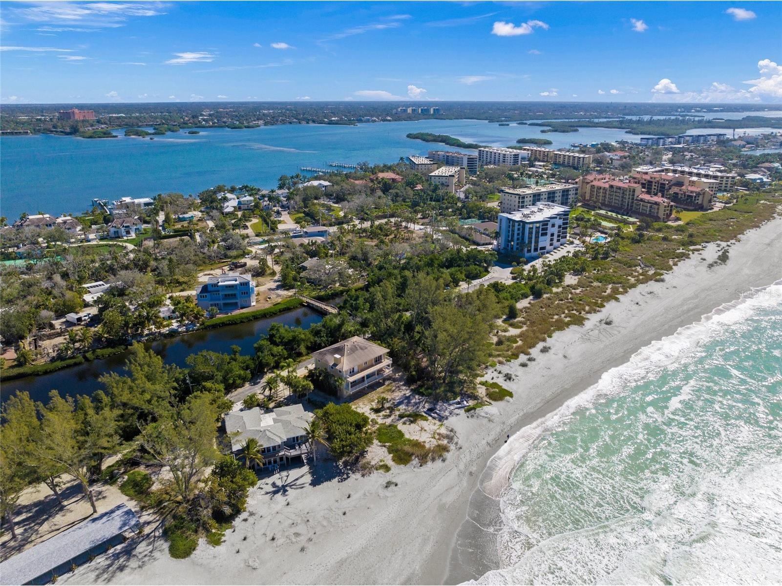 8560 Heron Lagoon Circle Sarasota FL 34242 A4682353 image85