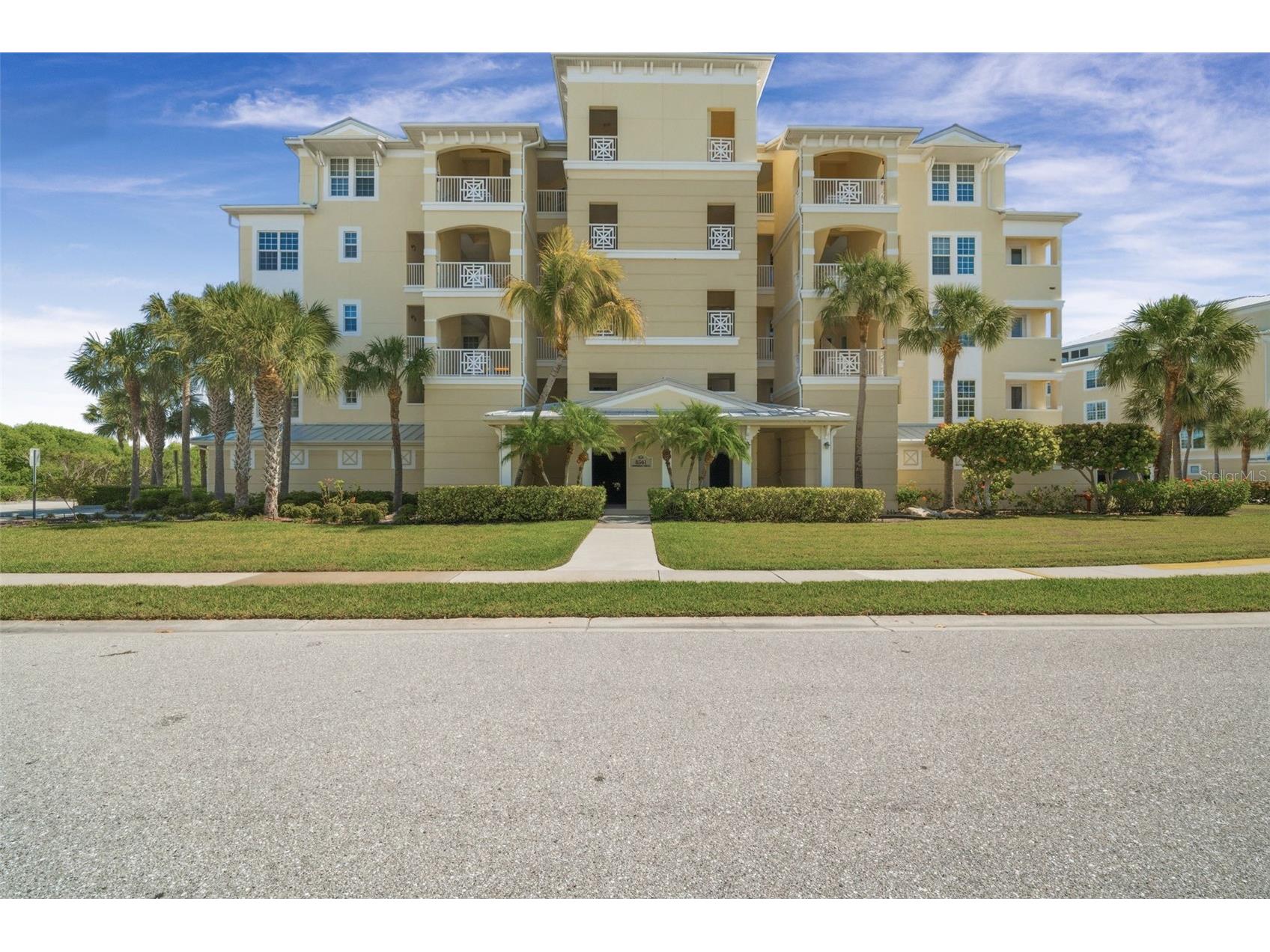 8561 Amberjack Circle #302 Englewood FL 34224 N6143571 image1