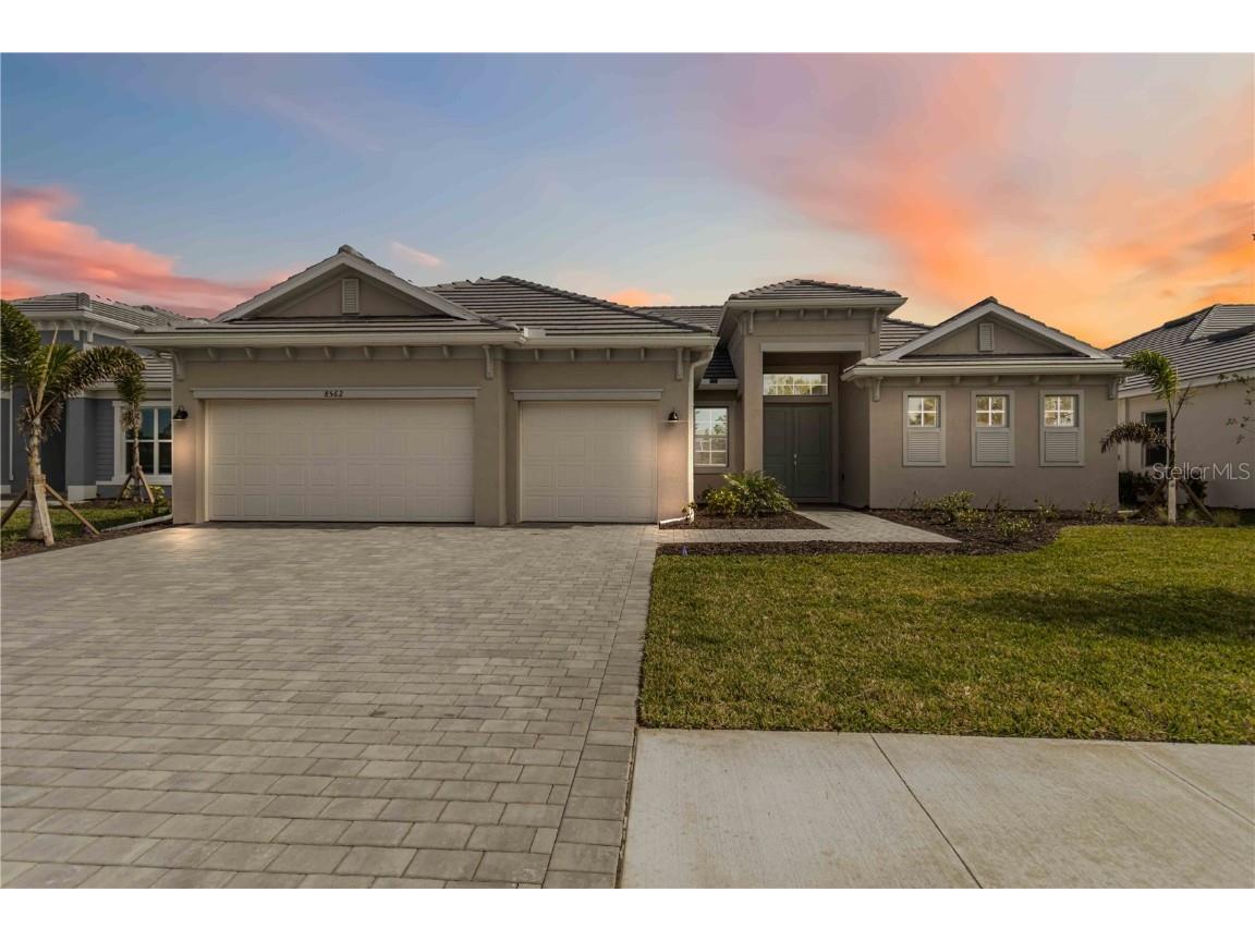 8562 Shore Lake Drive Englewood FL 34224 D6140877 image1