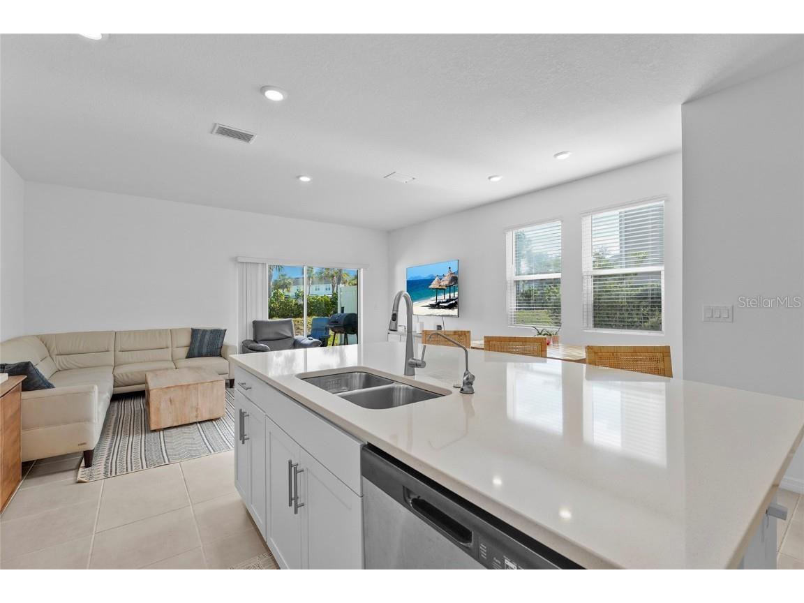 8564 Lunar Skye Street Sarasota FL 34241 A4673932 image4