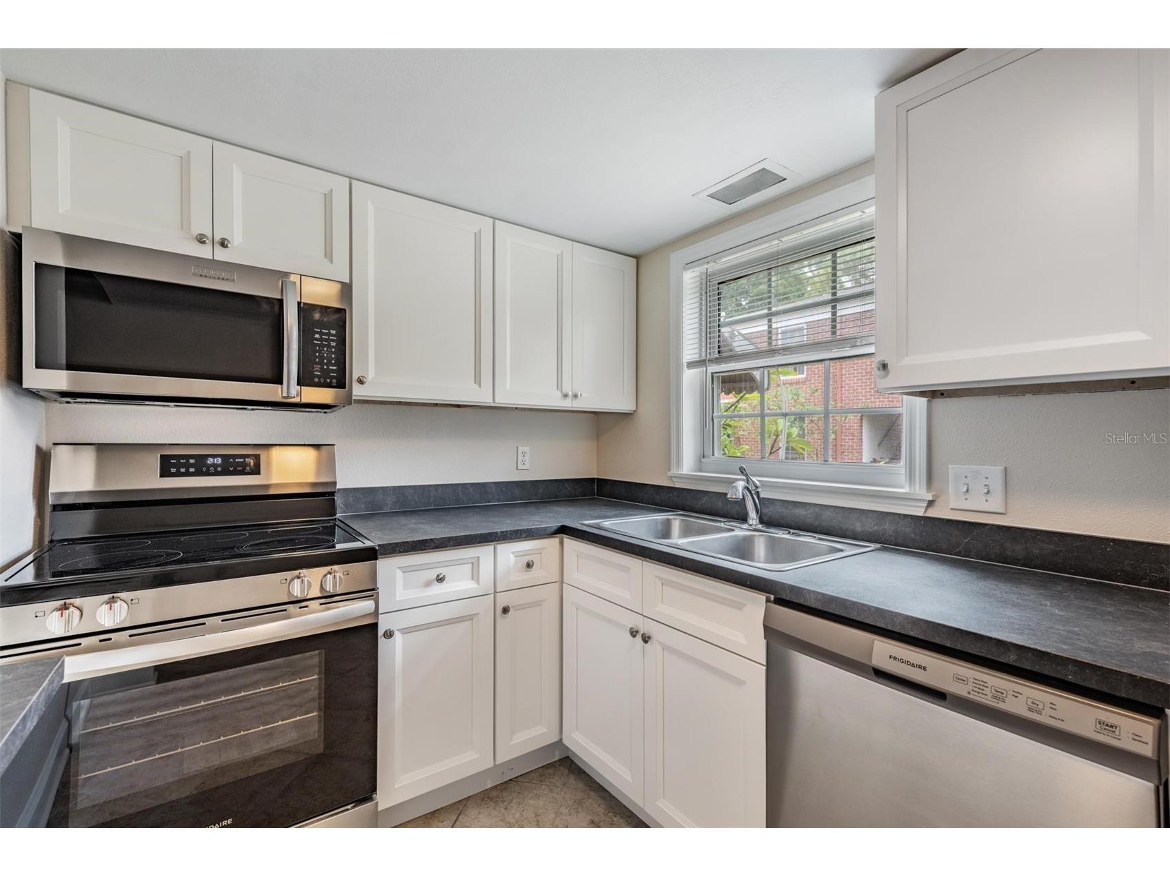 8565 12th Way N #A Saint Petersburg FL 33702 TB8504848 image18