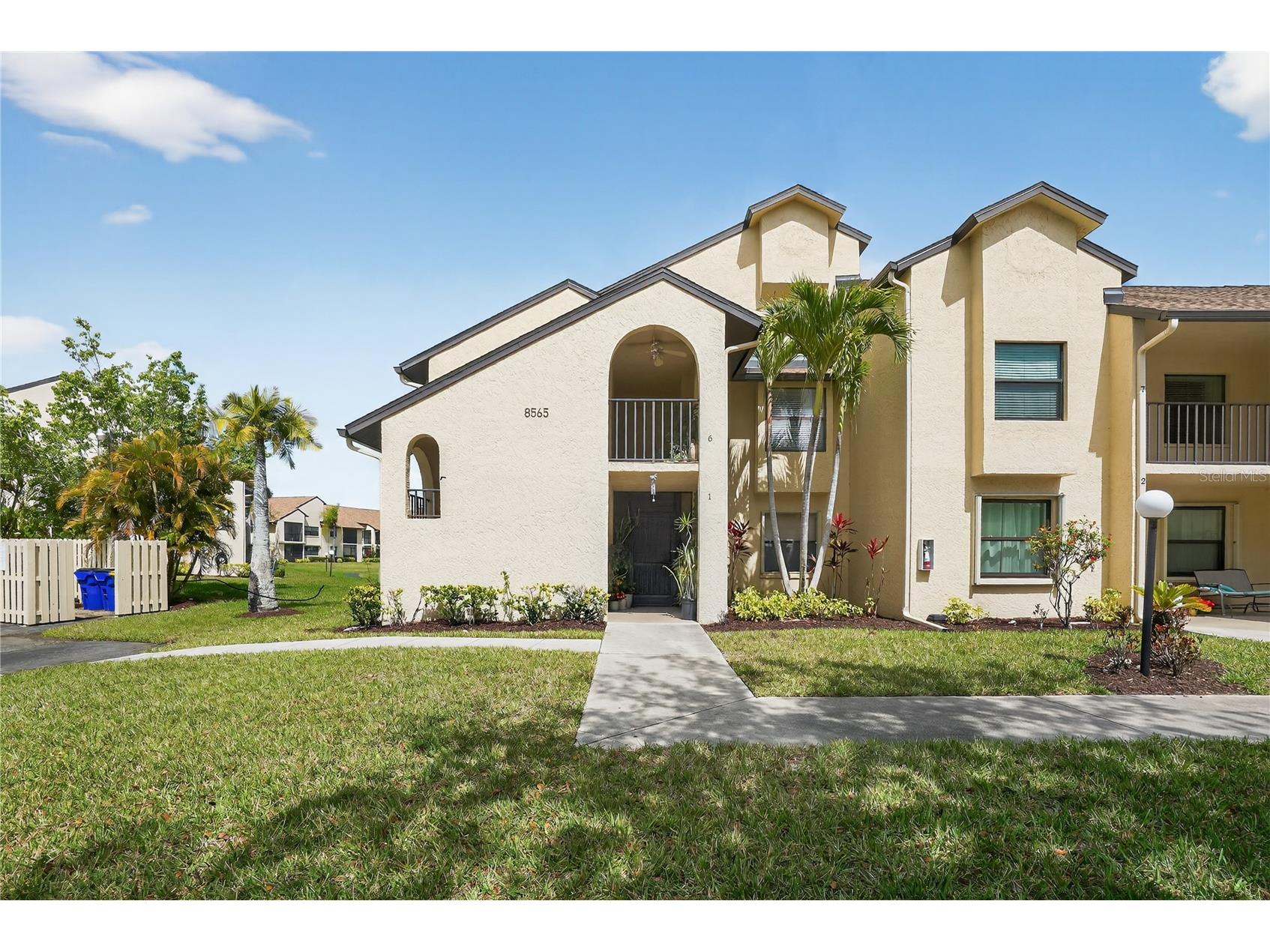 8565 Charter Club Circle #6 Fort Myers FL 33919 TB8483854 image1