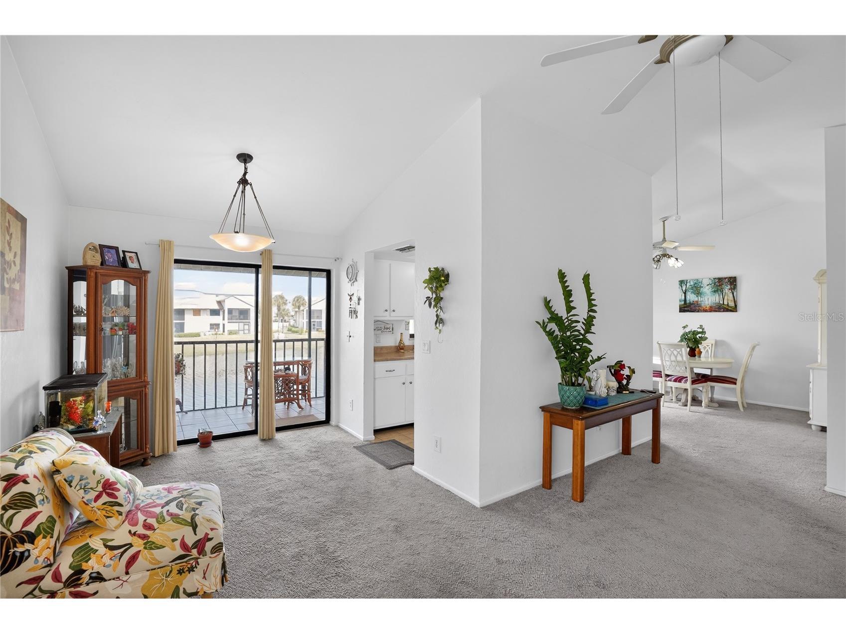 8565 Charter Club Circle #6 Fort Myers FL 33919 TB8483854 image6