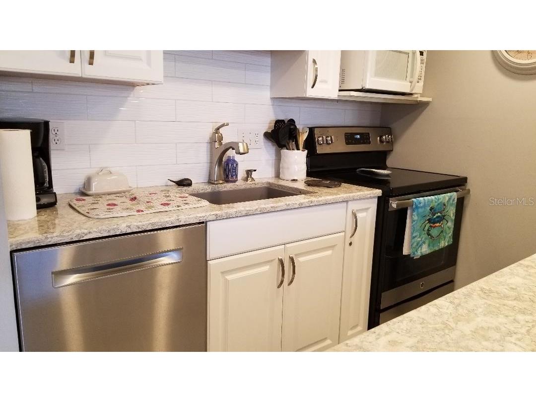 8565 W Gulf Boulevard #11S Saint Petersburg FL 33706 TB8438734 image11