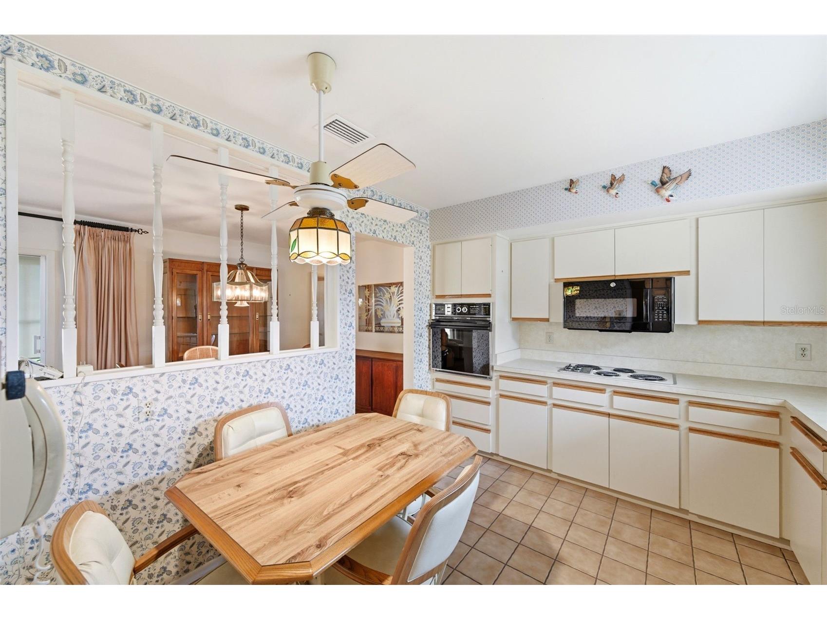 8566 108th Way Seminole FL 33772 TB8516147 image15