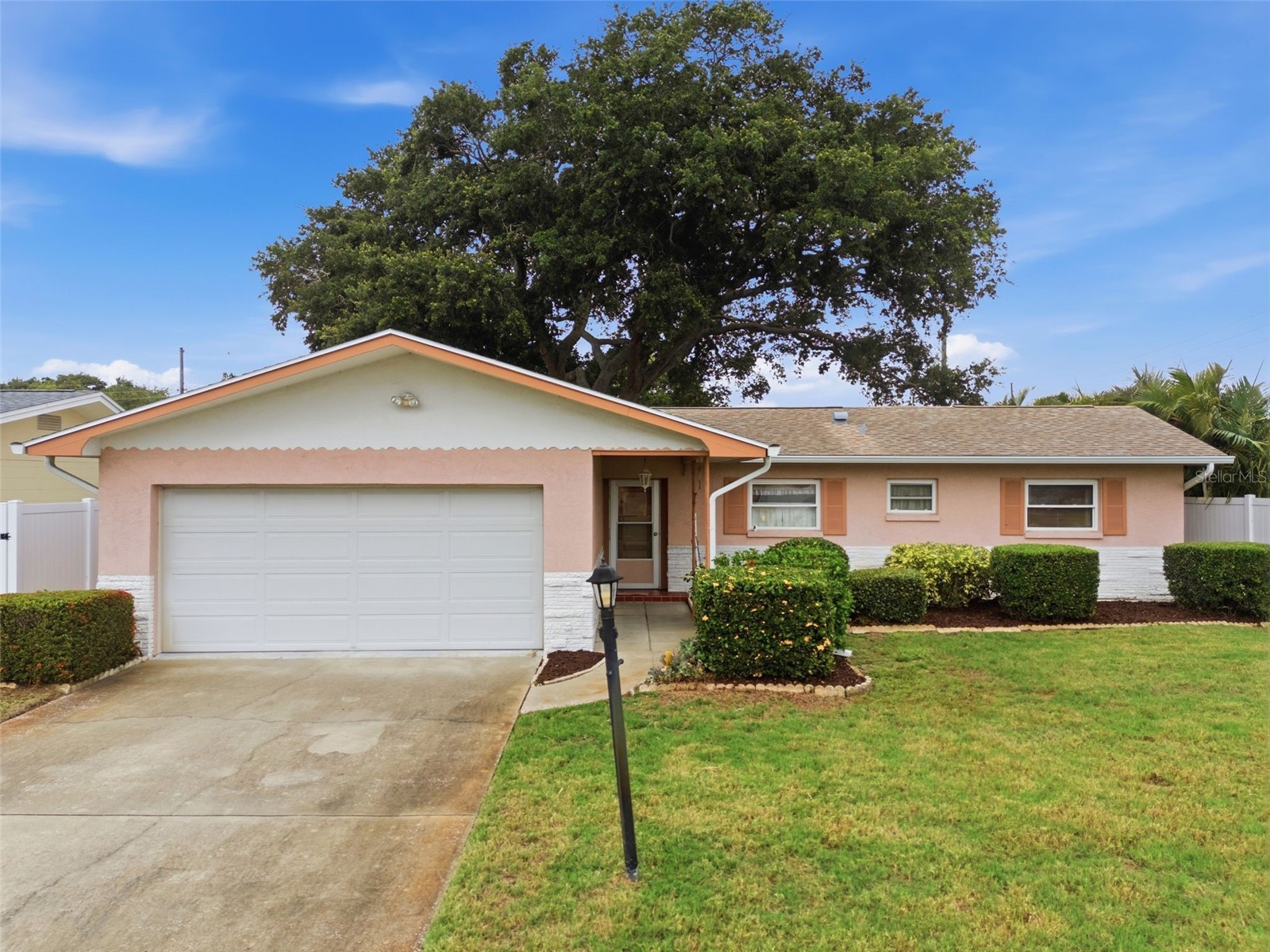 8566 108th Way Seminole FL 33772 TB8516147 image2