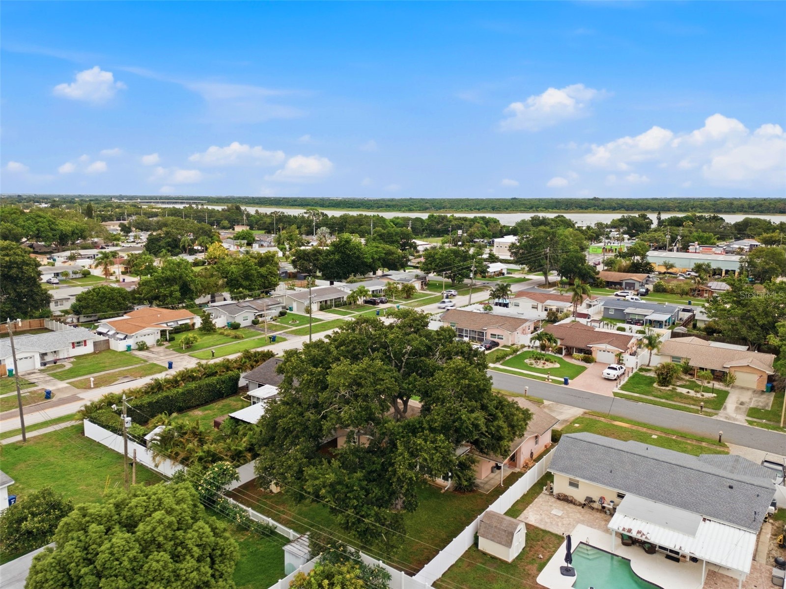 8566 108th Way Seminole FL 33772 TB8516147 image44