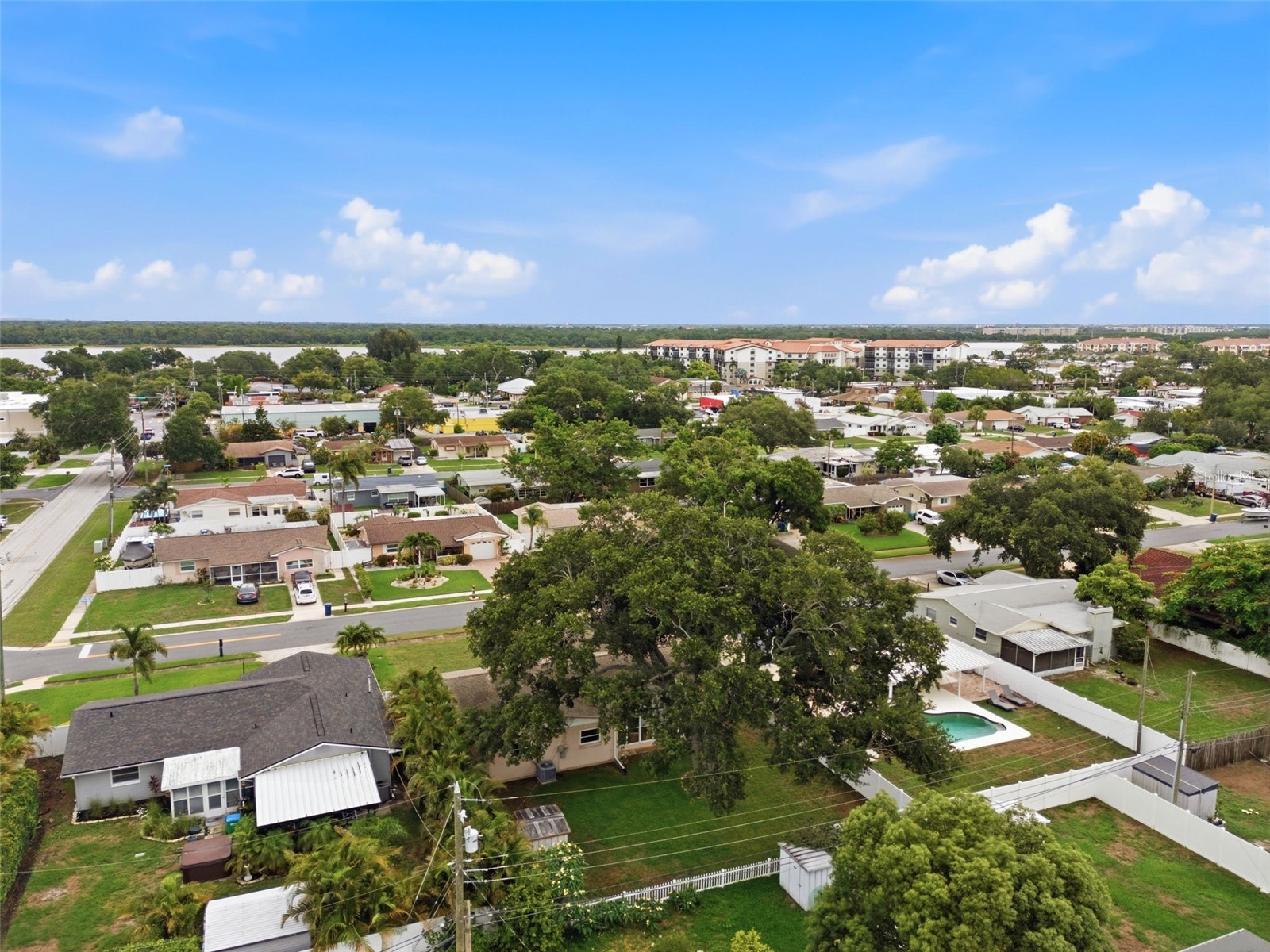 8566 108th Way Seminole FL 33772 TB8516147 image46