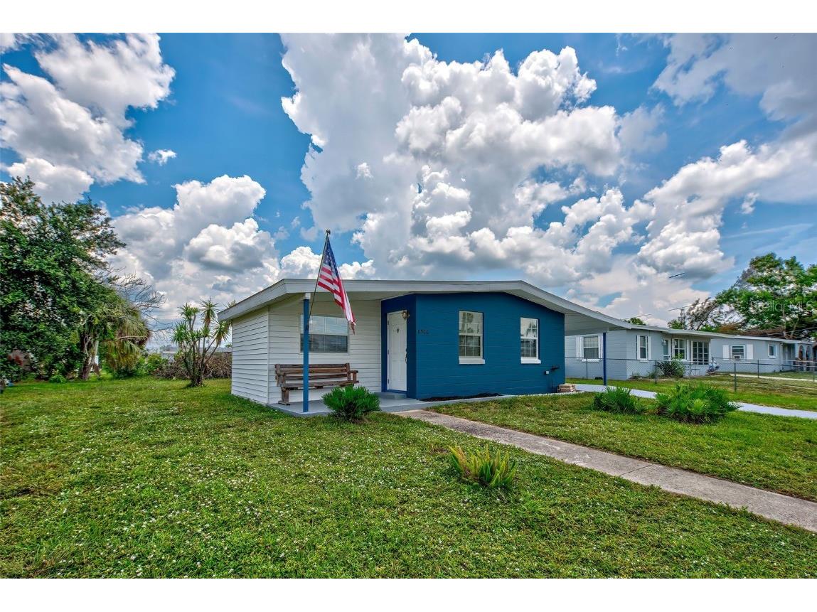 8566 Aero Avenue North Port FL 34287 C7477744 image1