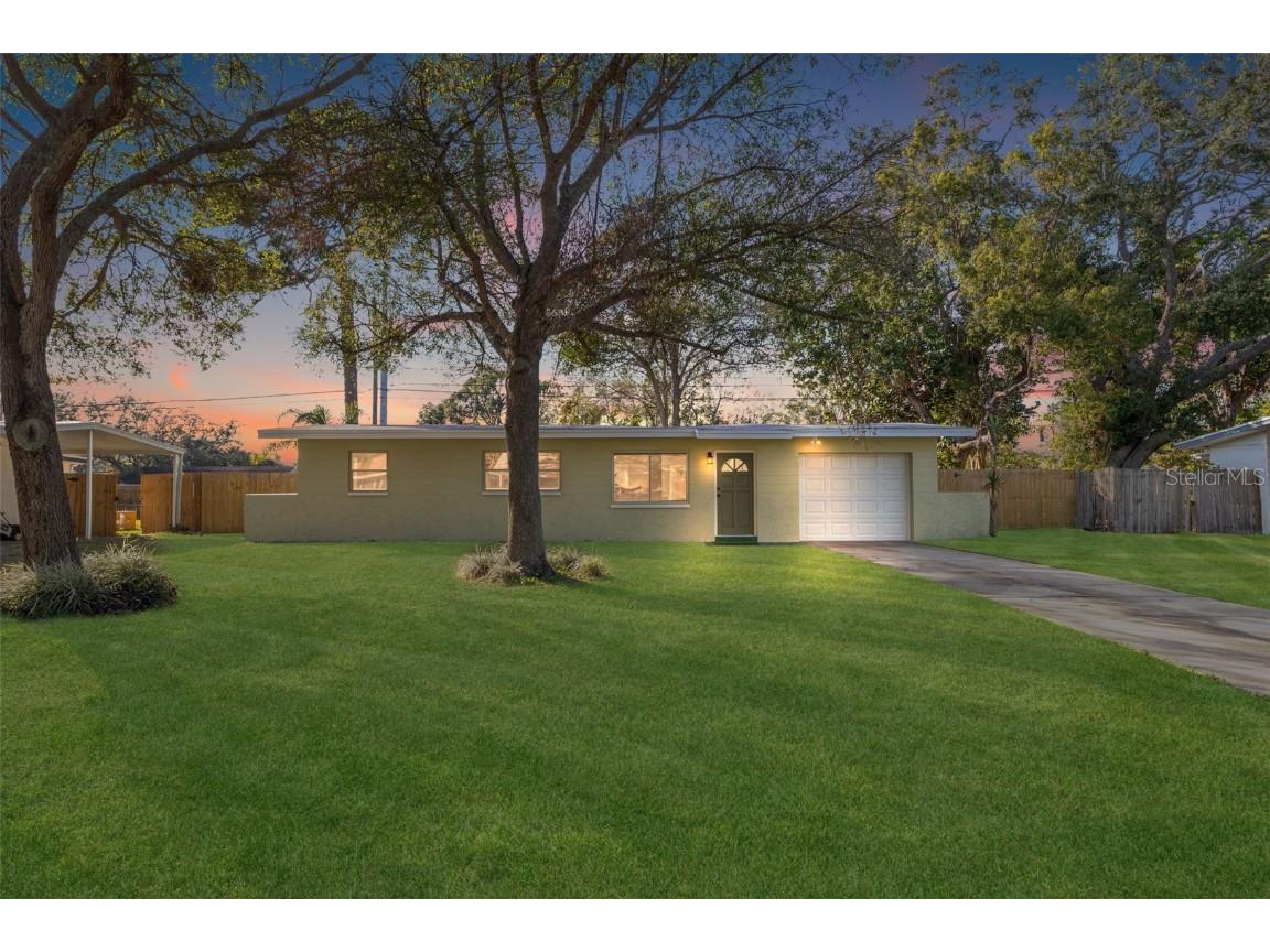 8566 Robin Road Seminole FL 33777 TB8333140 image1