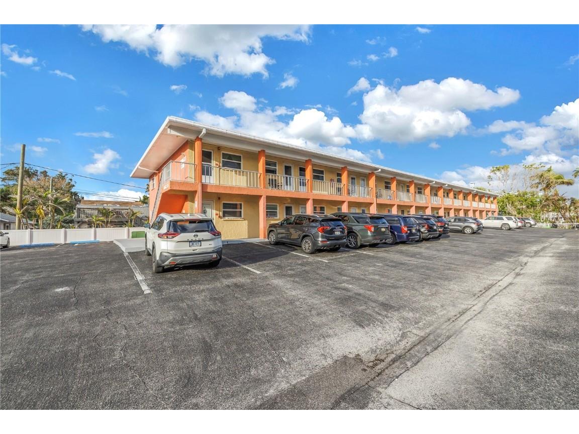 8567 W Gulf Boulevard #30N Treasure Island FL 33706 TB8358562 image1