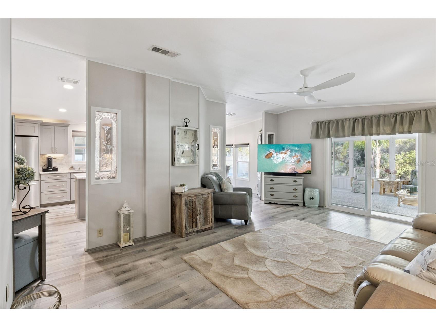 8568 Breeze Hill Drive Lake Wales FL 33898 - LAKE WEOHYAKAPKA L4960470 image8