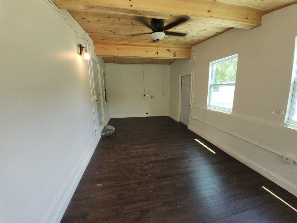 8569 W Admiral Byrd Lane Crystal River FL 34429 W7878128 image3