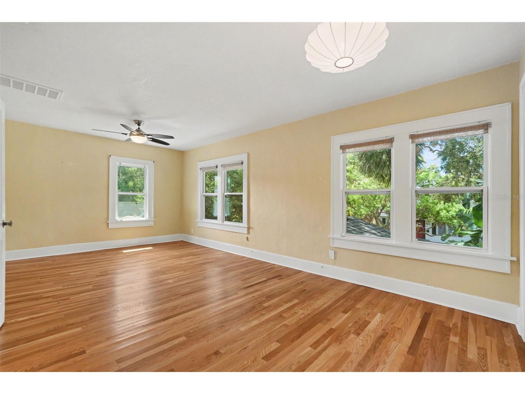 857 21st Avenue N Saint Petersburg FL 33704 TB8521155 image24