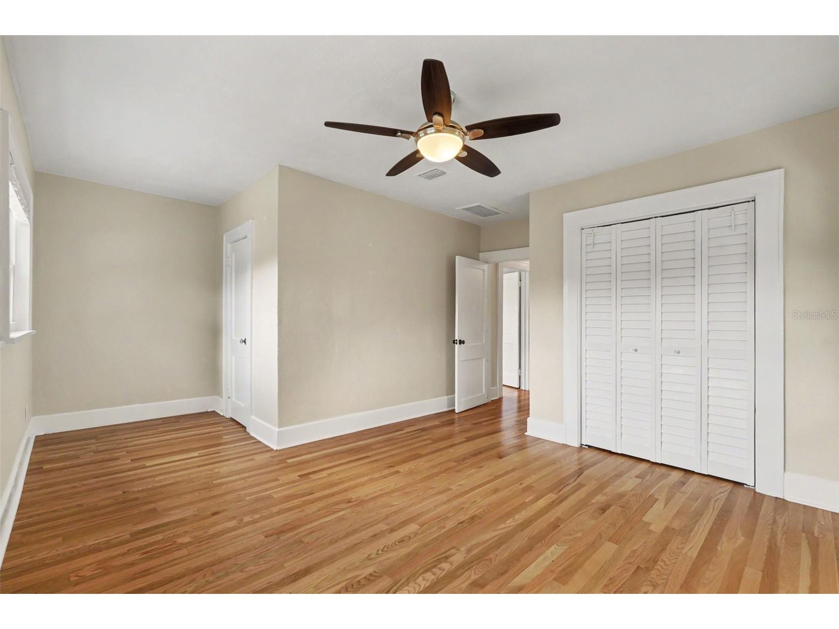 857 21st Avenue N Saint Petersburg FL 33704 TB8521155 image28